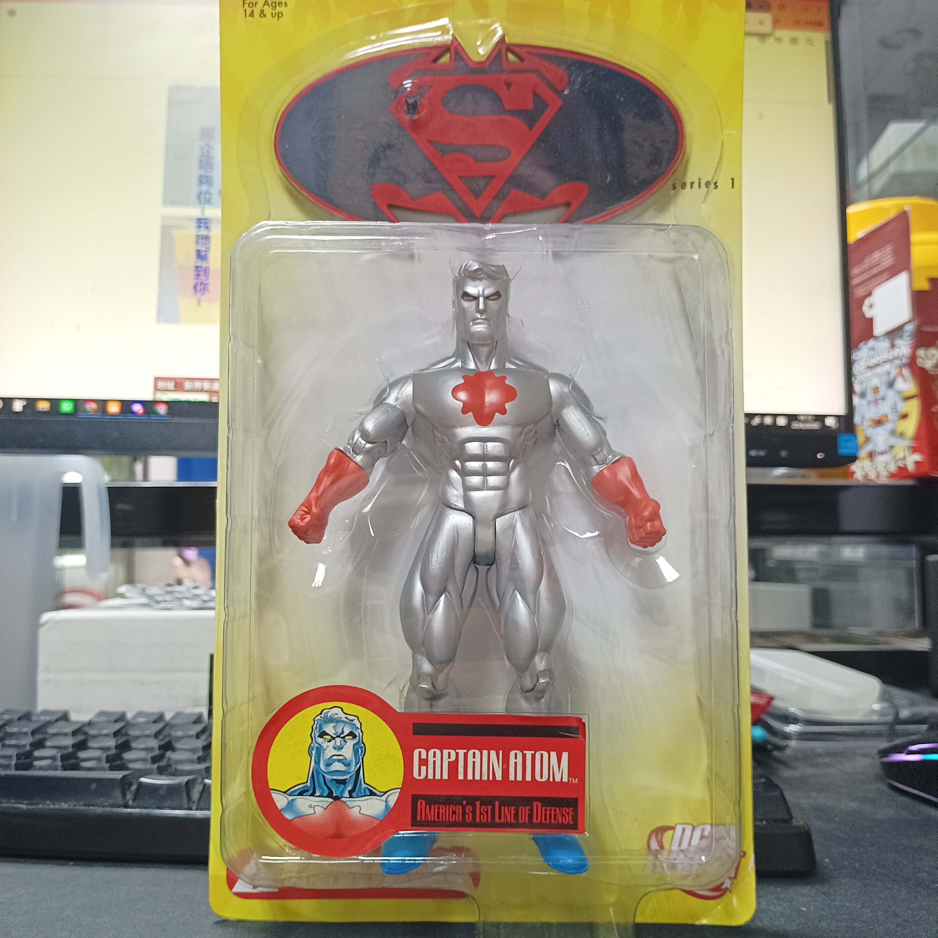 寄賣-DC Direct Superman/Batman Public Enemies Series 1 Captain Atom