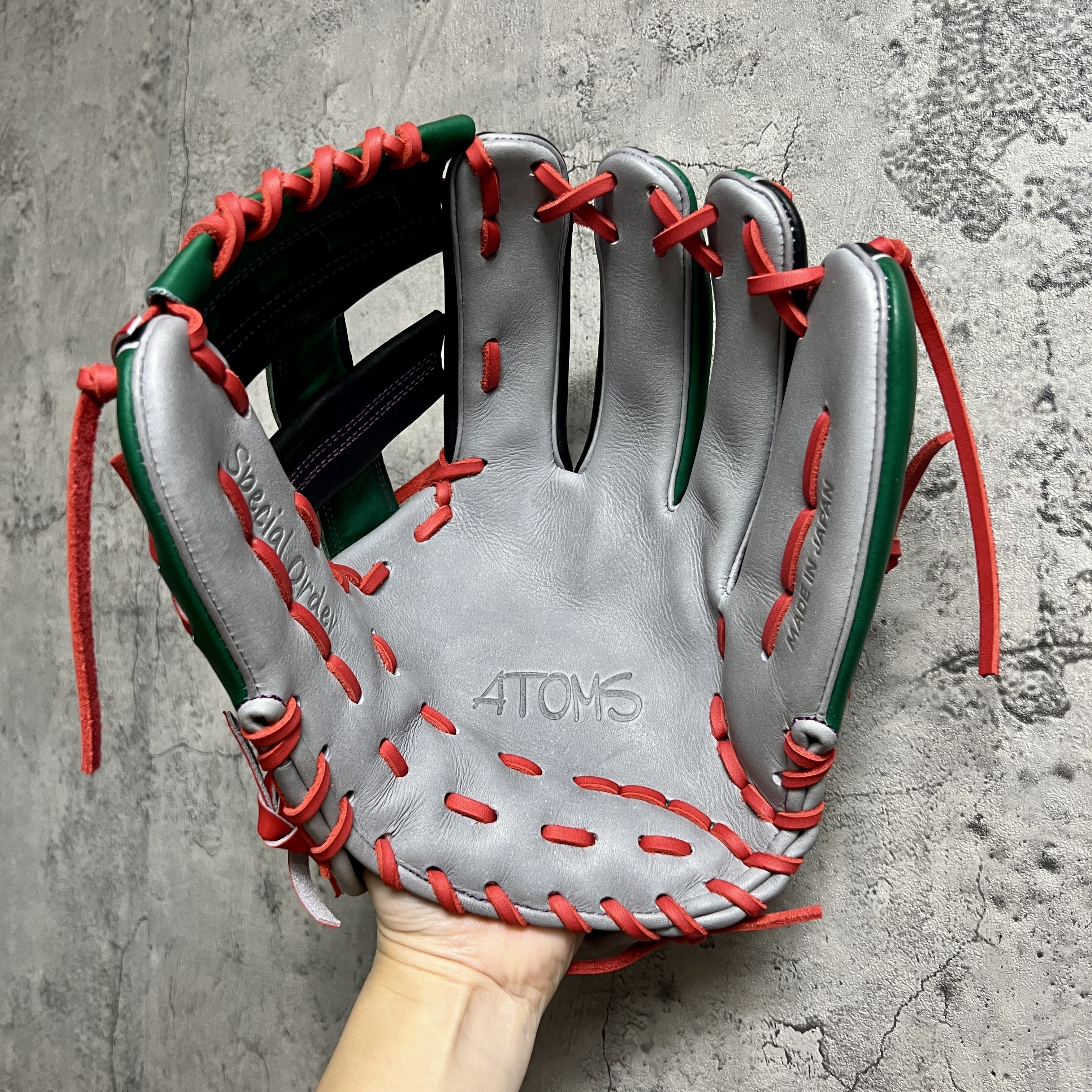 【照片分享】ATOMS 硬式内野 APL-UR006+ +10mm