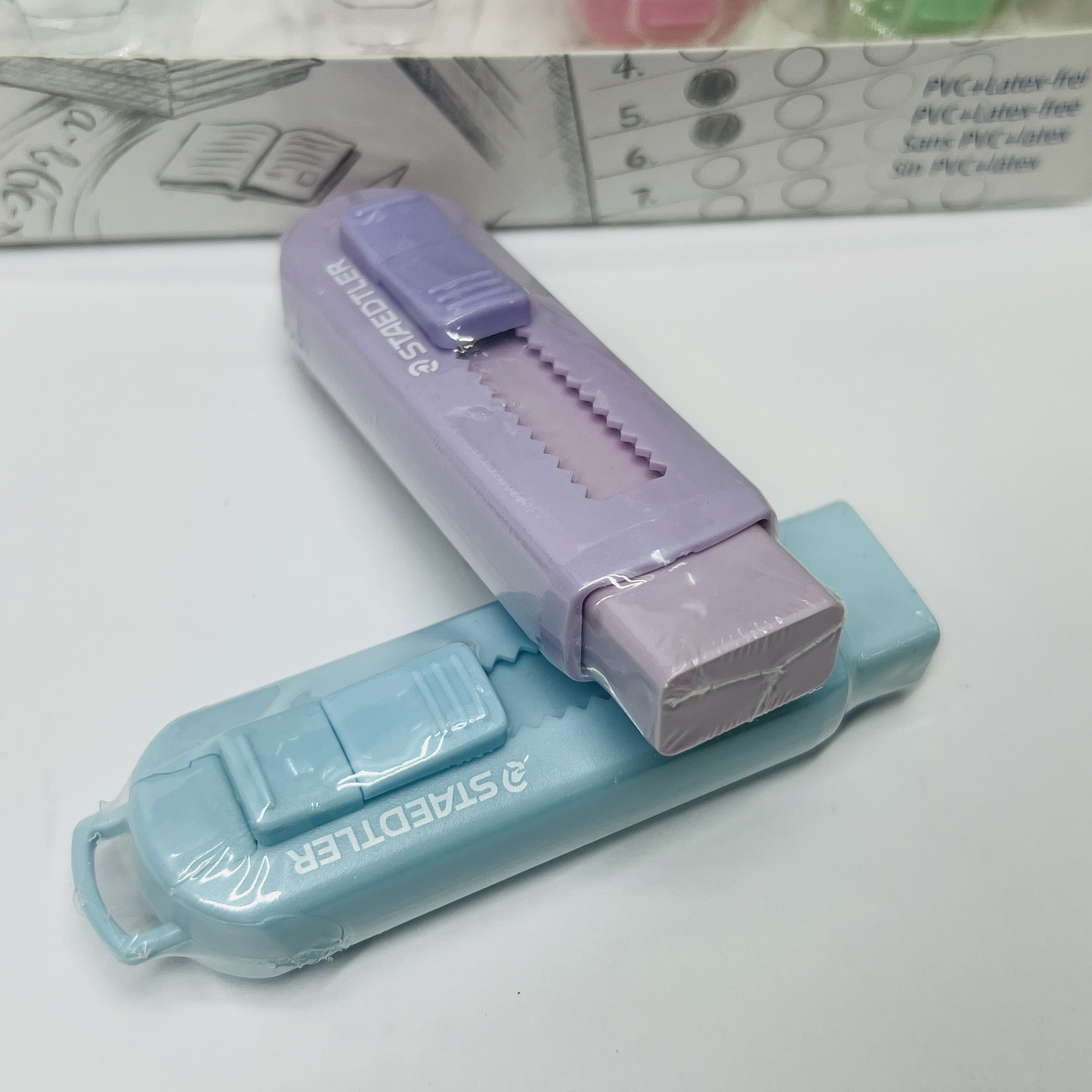德國施德樓 推動式自動鎖定軟擦膠 1粒裝, 粉色杆粉色擦膠芯 #525PS1P-1 《顏色隨機發貨，4個保證不同款》《香港行貨》