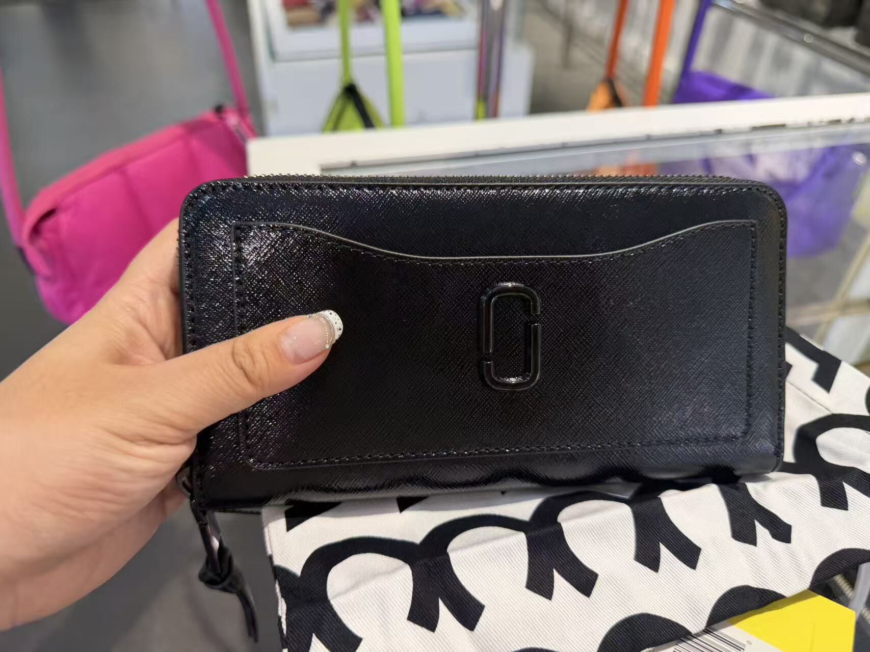 【直播】Marc Jacobs LX062651 長銀包(黑色)