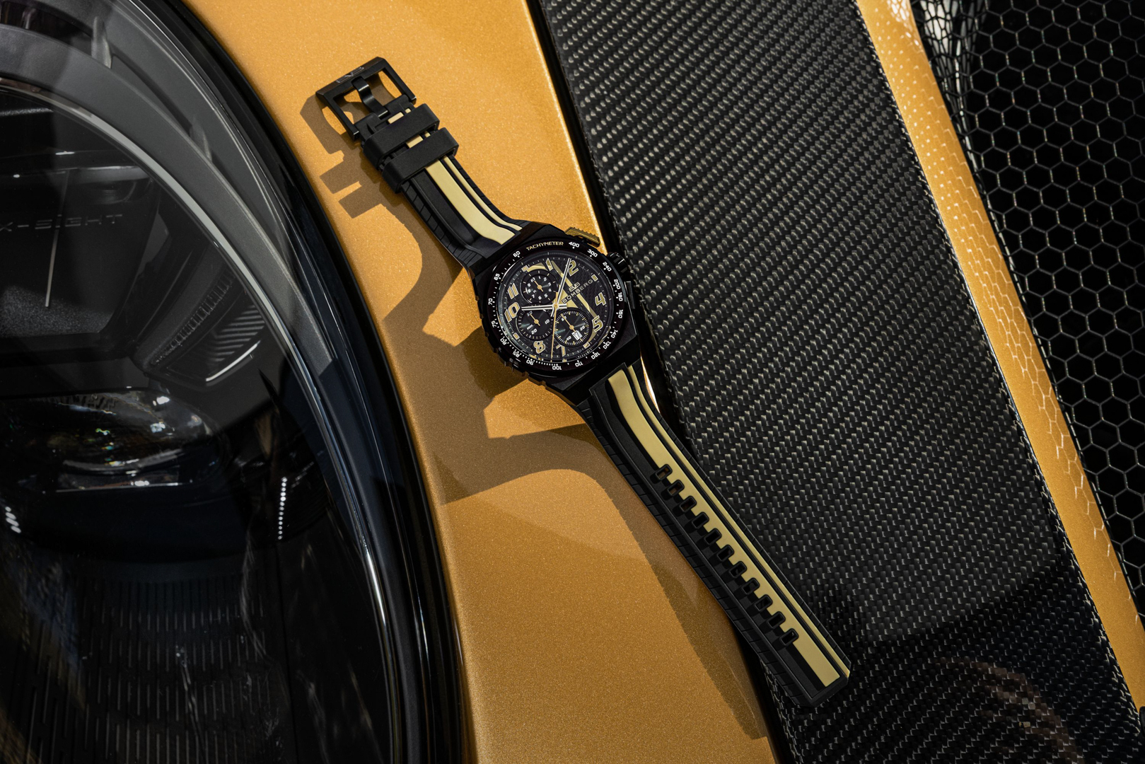 Bomberg, 炸彈錶,APEX 系列, APEX JP, APEX Carbon, 黑金傳奇計時碼錶,賽車計時碼錶,NT42CHPBA.01-18.12,John Player Special