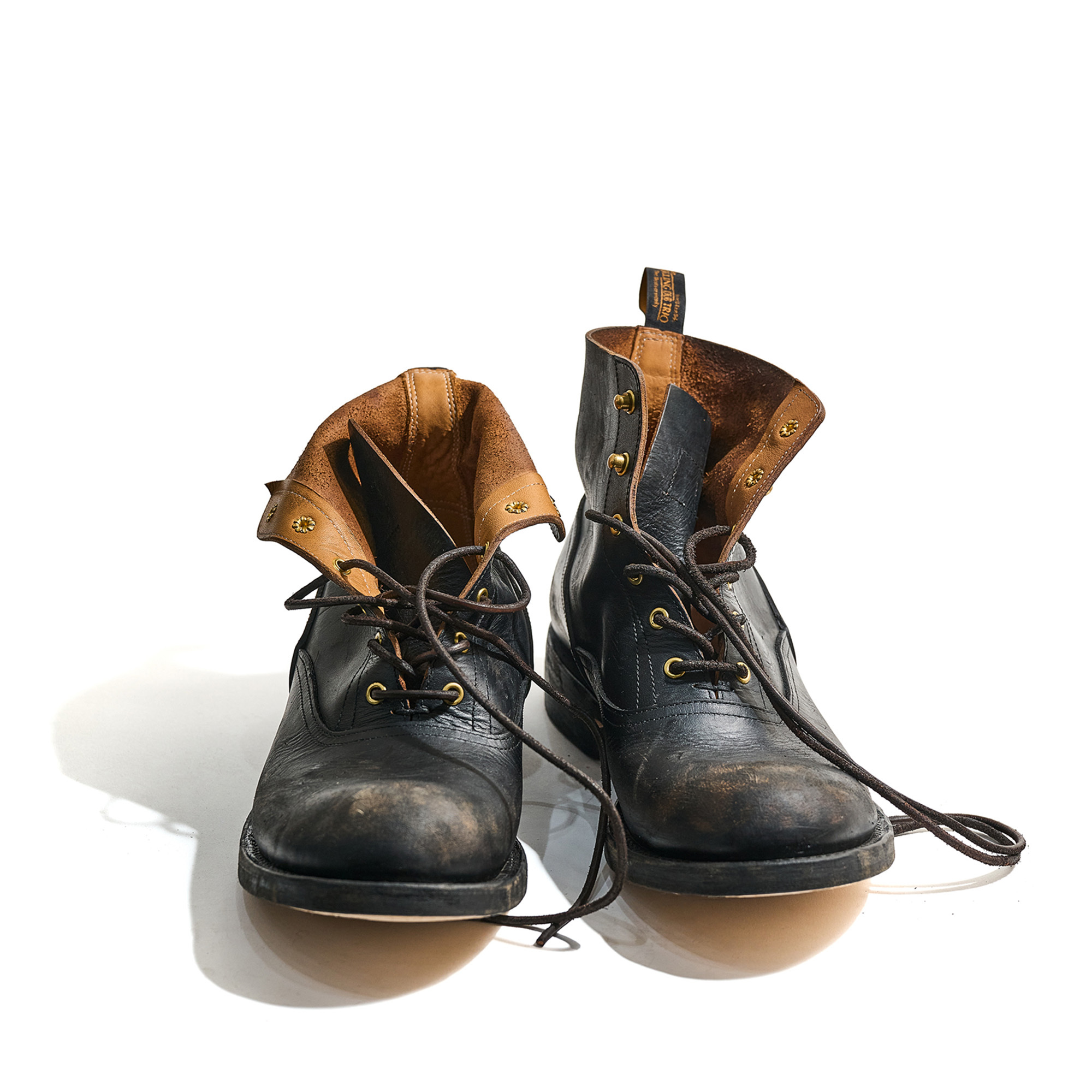 Rolling Dub Trio - Vincent (Distressed Black)