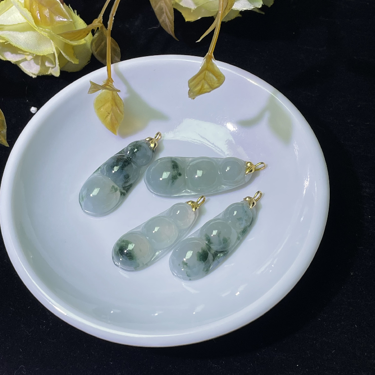 UB17 翡翠正冰飄花豆子 (TT6627) **連證書
