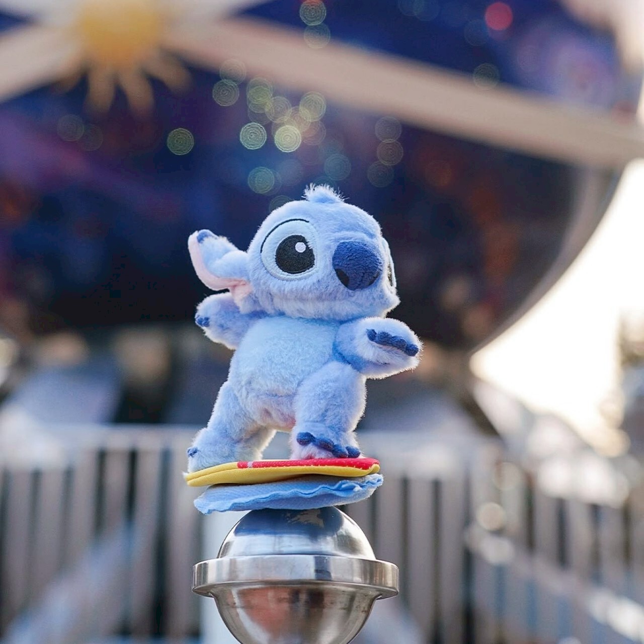 夏日鬆一鬆系列 史迪奇 Stitch 衝浪 造型 磁鐵 坐肩 絨毛 娃娃 公仔 星際寶貝 Lilo & Stitch -香港迪士尼樂園
