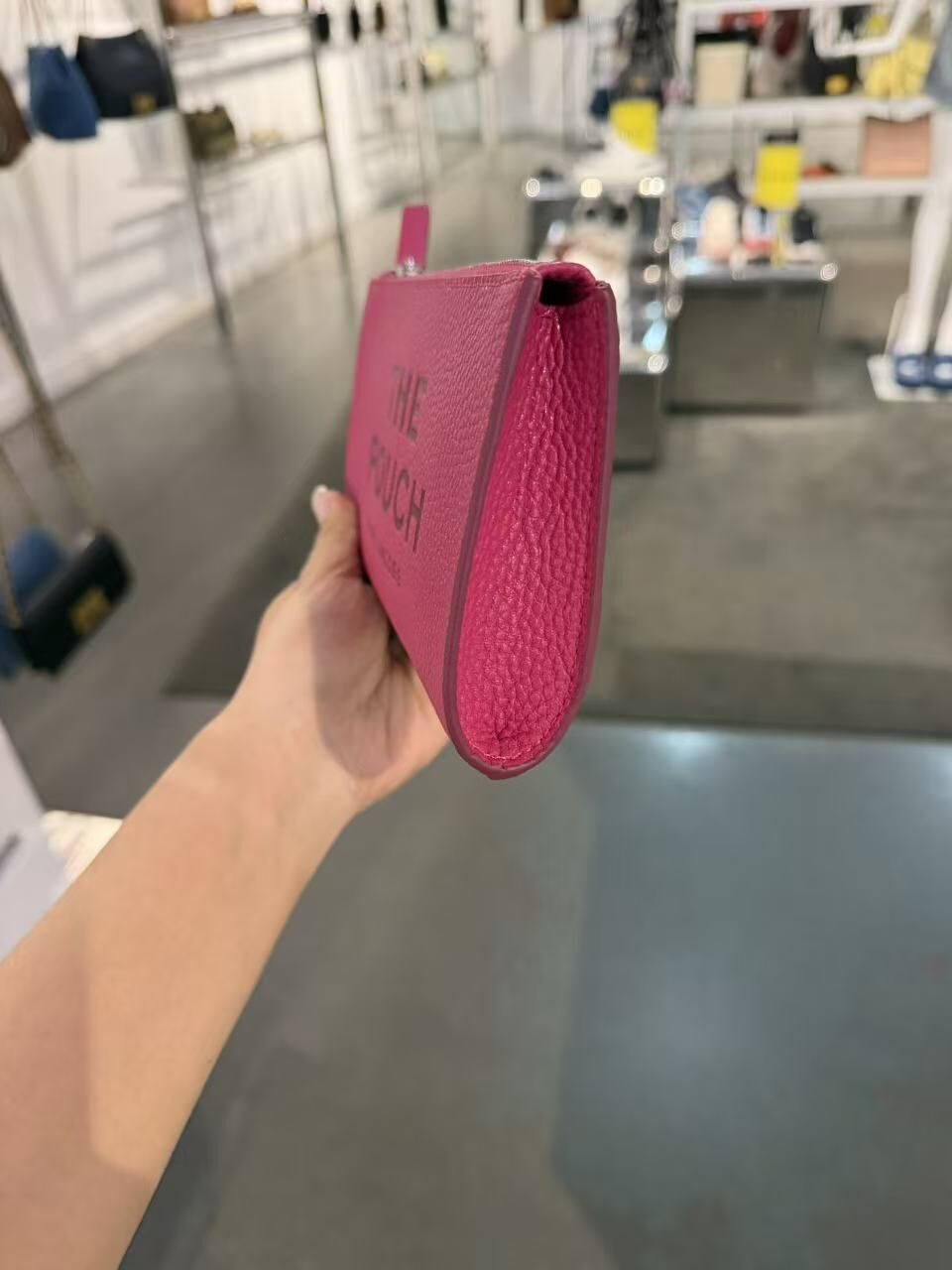 【直播】Marc Jacobs LX062662 手拿包(粉色)