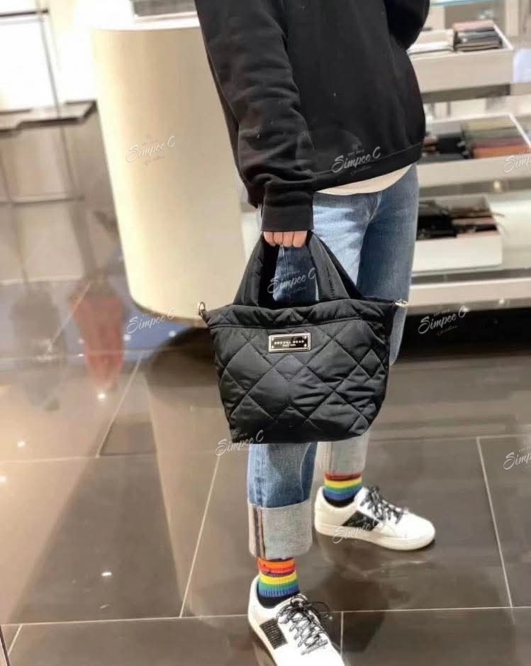 Marc Jacobs Diamond Quilt Tote Bag（菱格款）