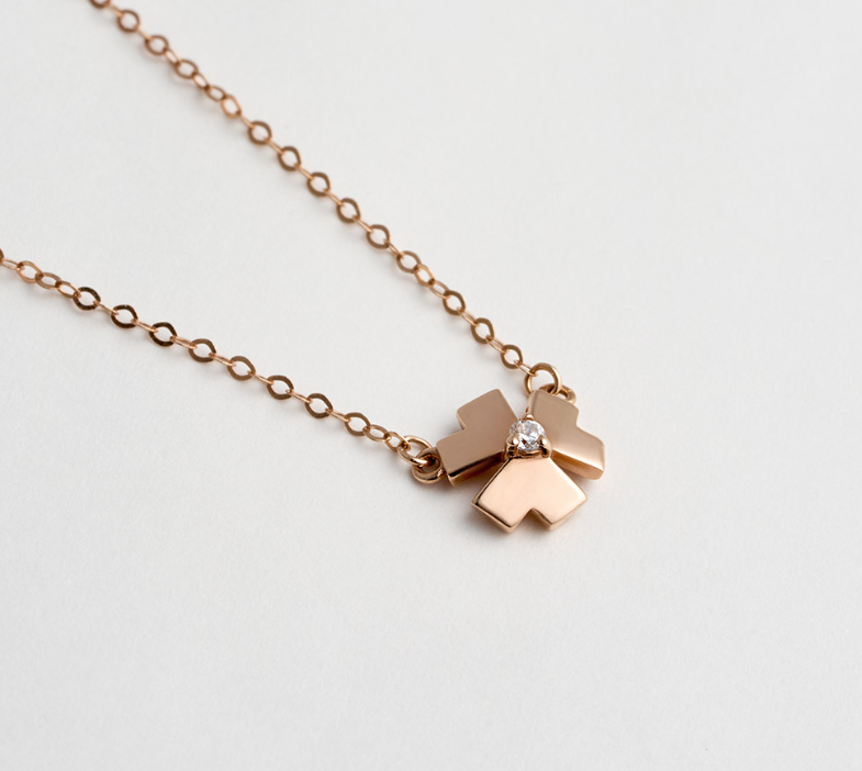BS047 LLOYD 心心花朵形10K 頸鍊 Heart Flower Silhouette 10K Necklace