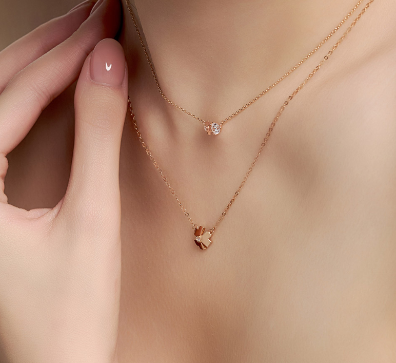 BS047 LLOYD 心心花朵形10K 頸鍊 Heart Flower Silhouette 10K Necklace
