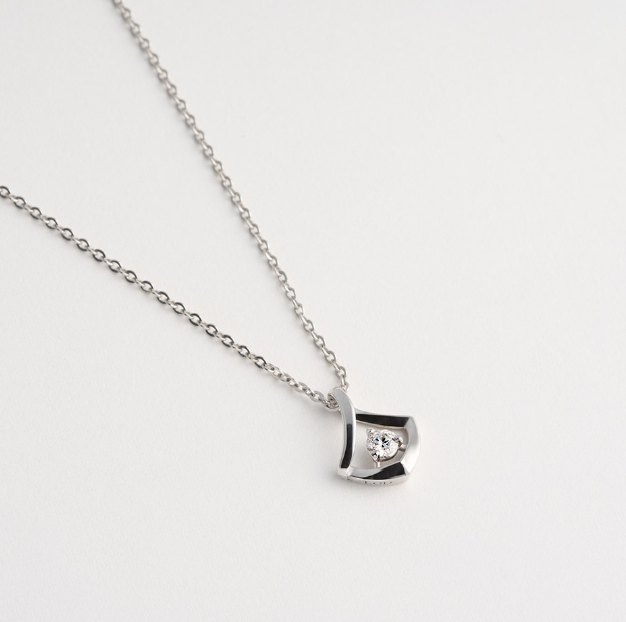 BS041 LLOYD Blooming 水滴形 0.06ct 培育鑽 10K 頸鍊 Blooming Layer Diamond 10K Necklace