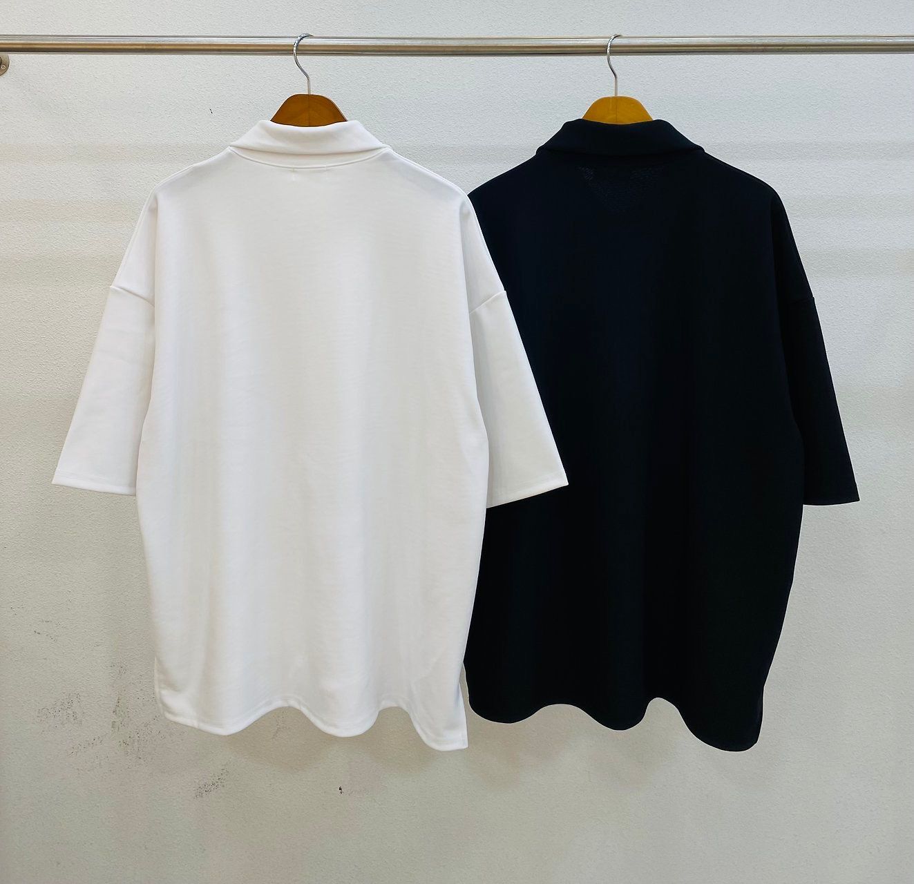 反領拉鍊短袖Tee UNSTANDARD-164T