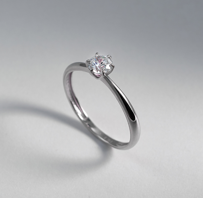 BS031 LLOYD 經典 6爪 0.3ct 培育鑽 14K 戒指 Signature 6-Prong Solitaire 0.3ct Diamond 14K Ring