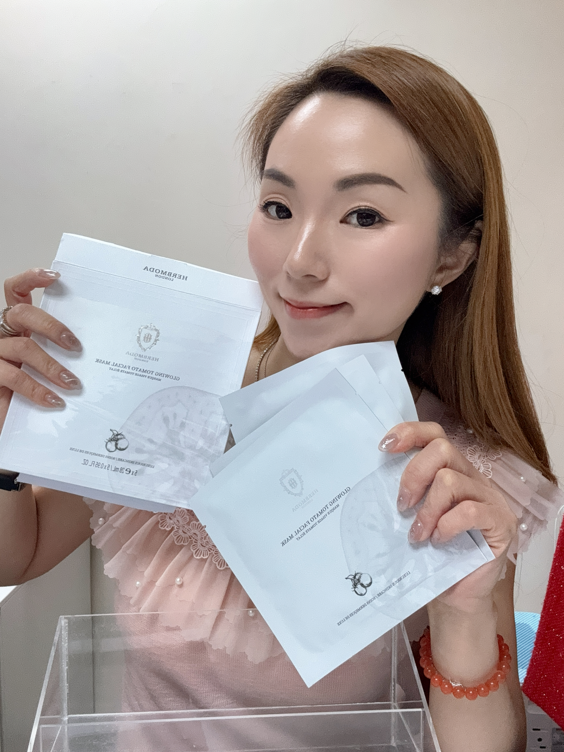 水晶白番茄面膜 (買一盒送三盒，平均$74.7一盒，額外送多一片) (15/8截單) (截單後約7-14天寄出) - 英國HERBMODA #HE01