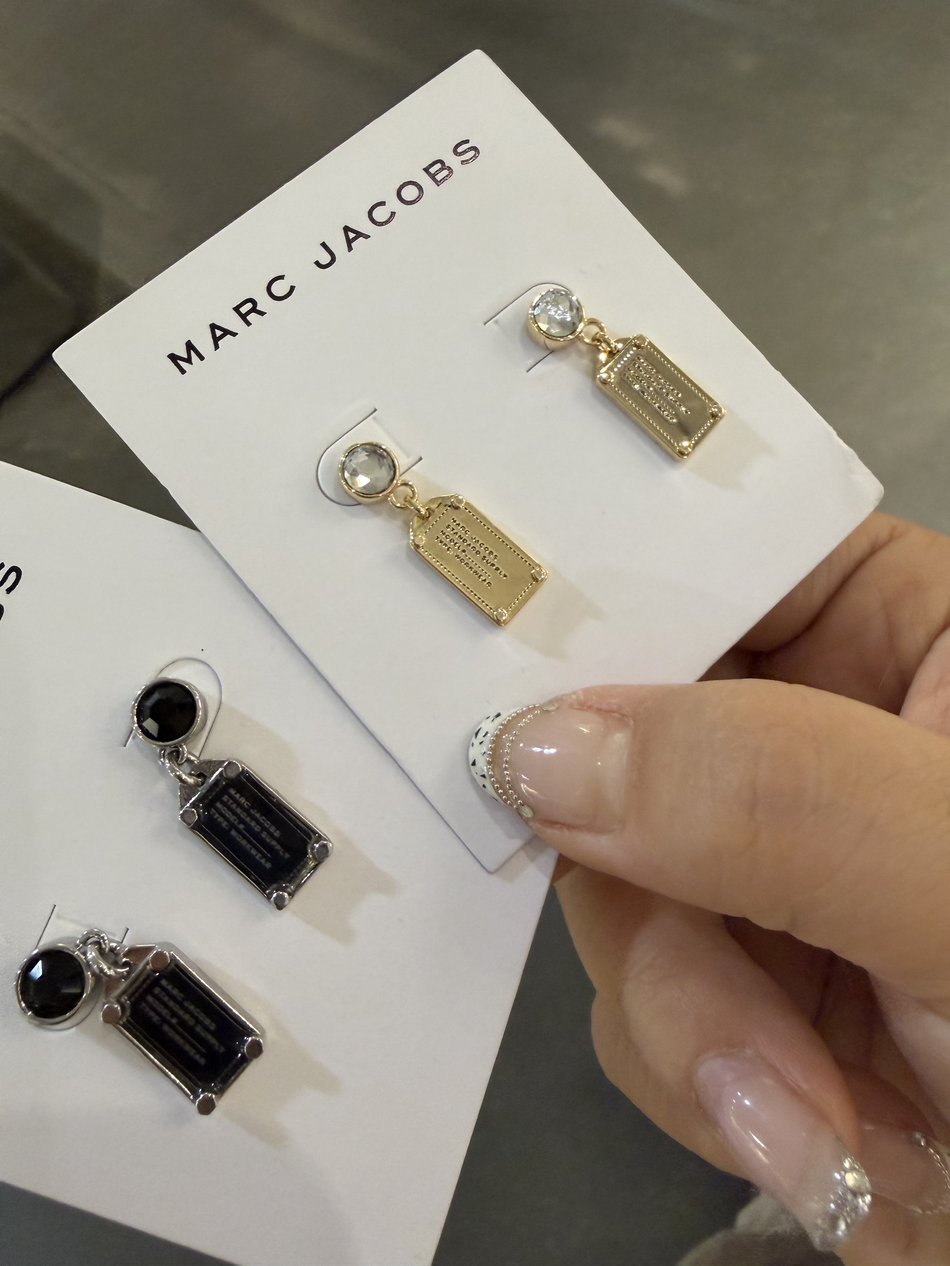 【直播】Marc Jacobs LX062678 吊牌款耳環