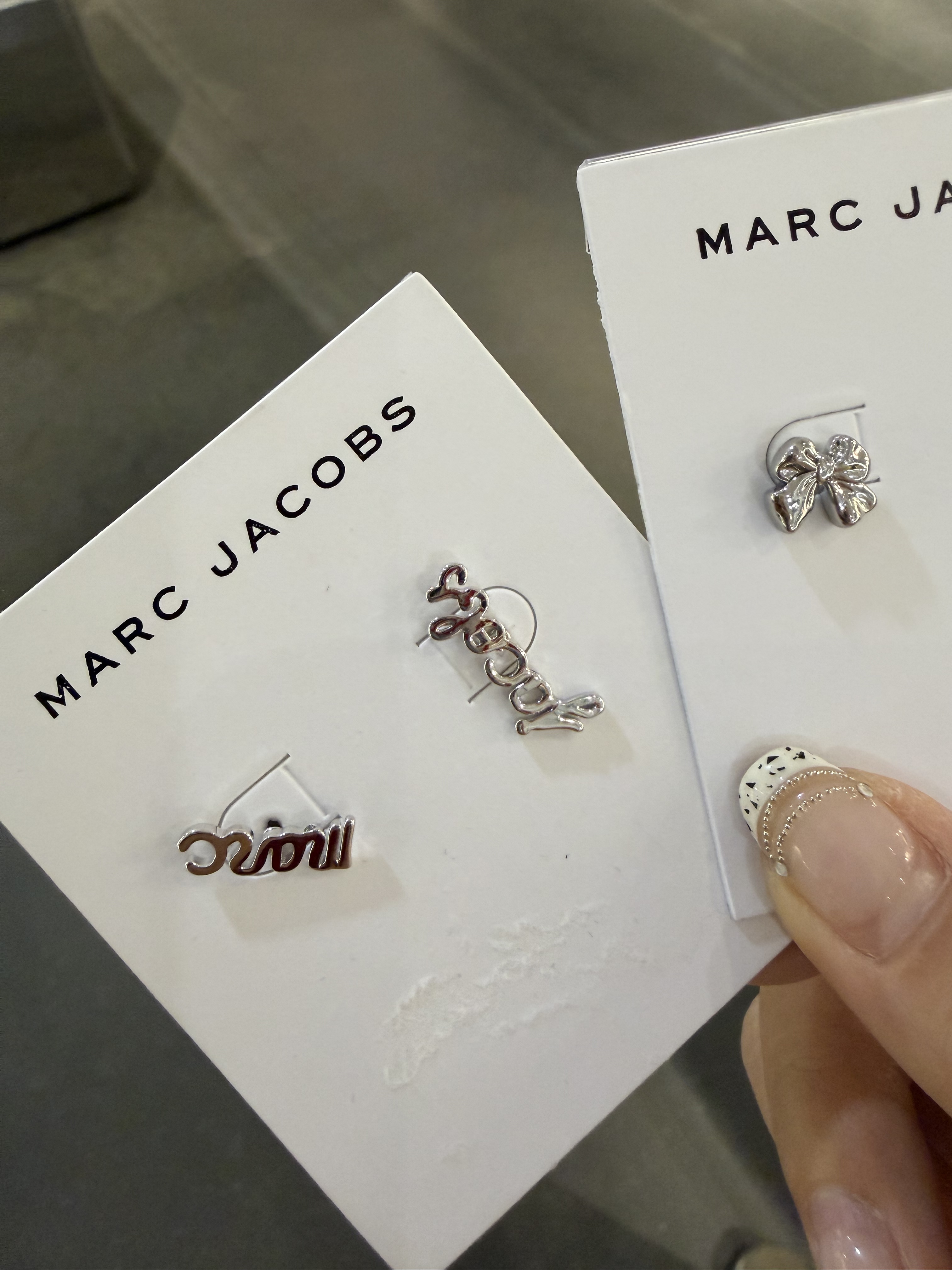 【直播】Marc Jacobs LX062679 耳環