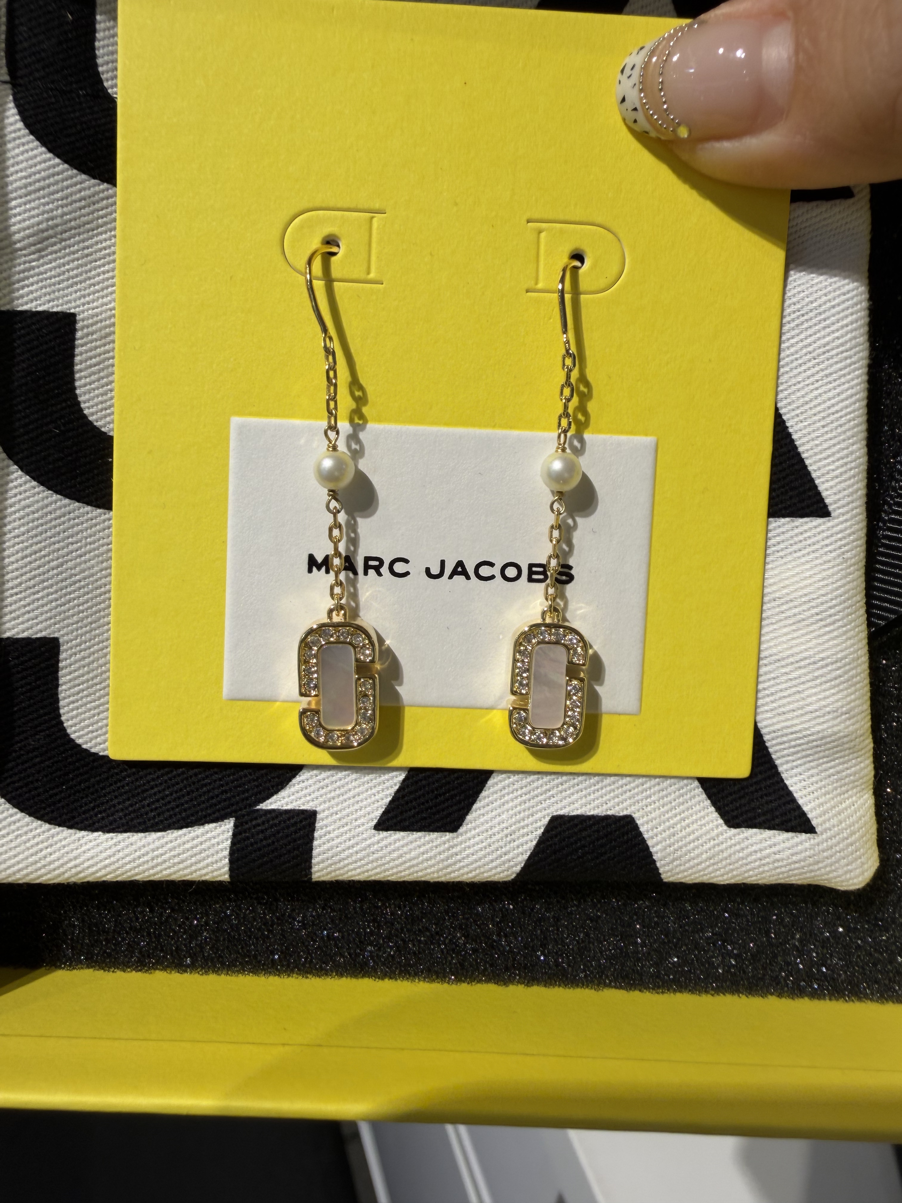 【直播】Marc Jacobs LX062686 吊款耳環