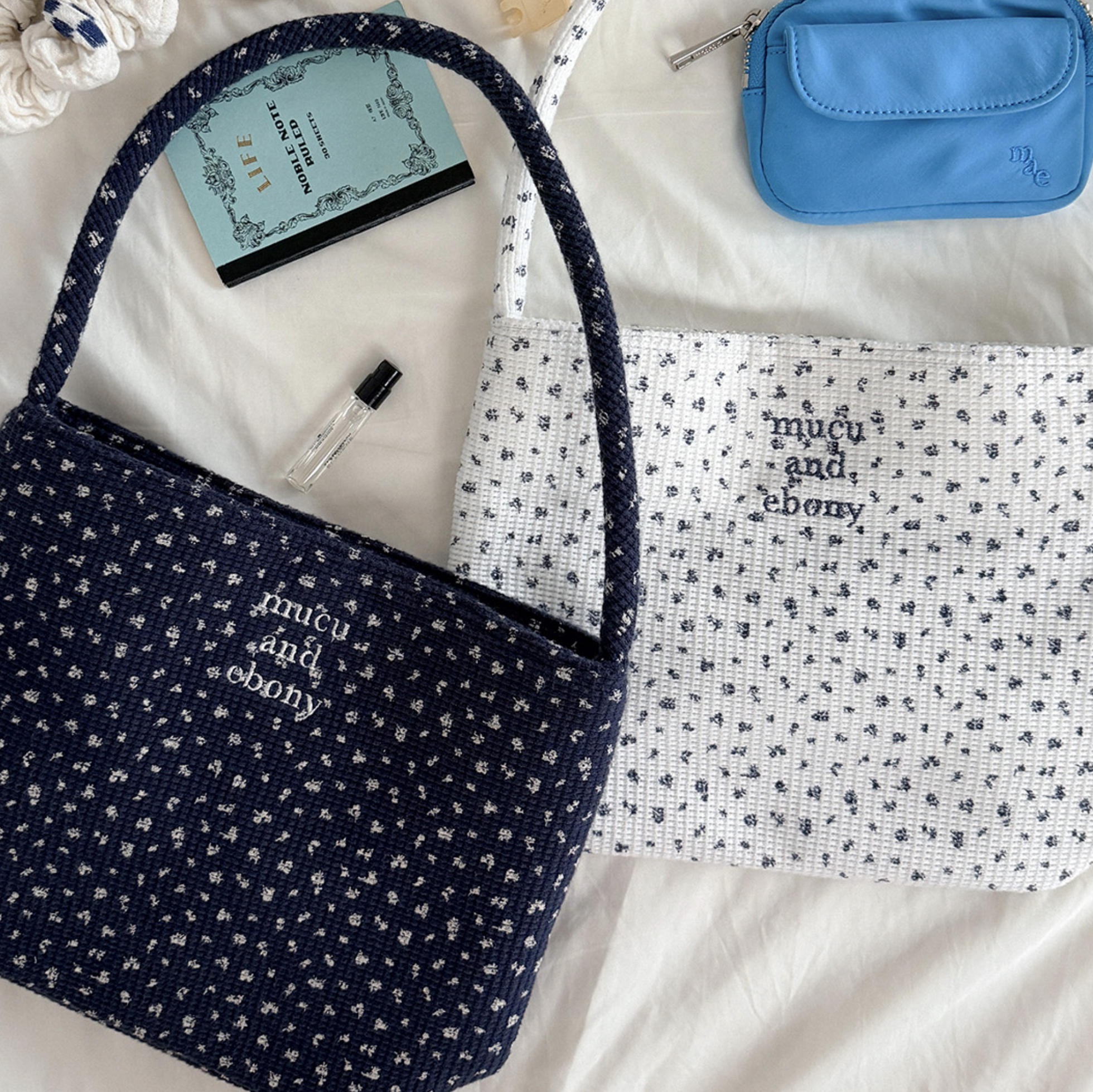<韓國代購> MUCU AND EBONY NEAREST BAG