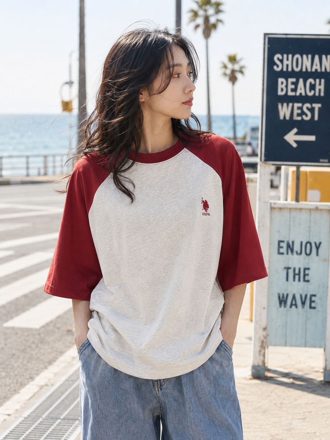 【預購】J062702 U.S. POLO ASSN. 撞色插肩袖刺繡寬鬆短袖T恤（酒紅色）