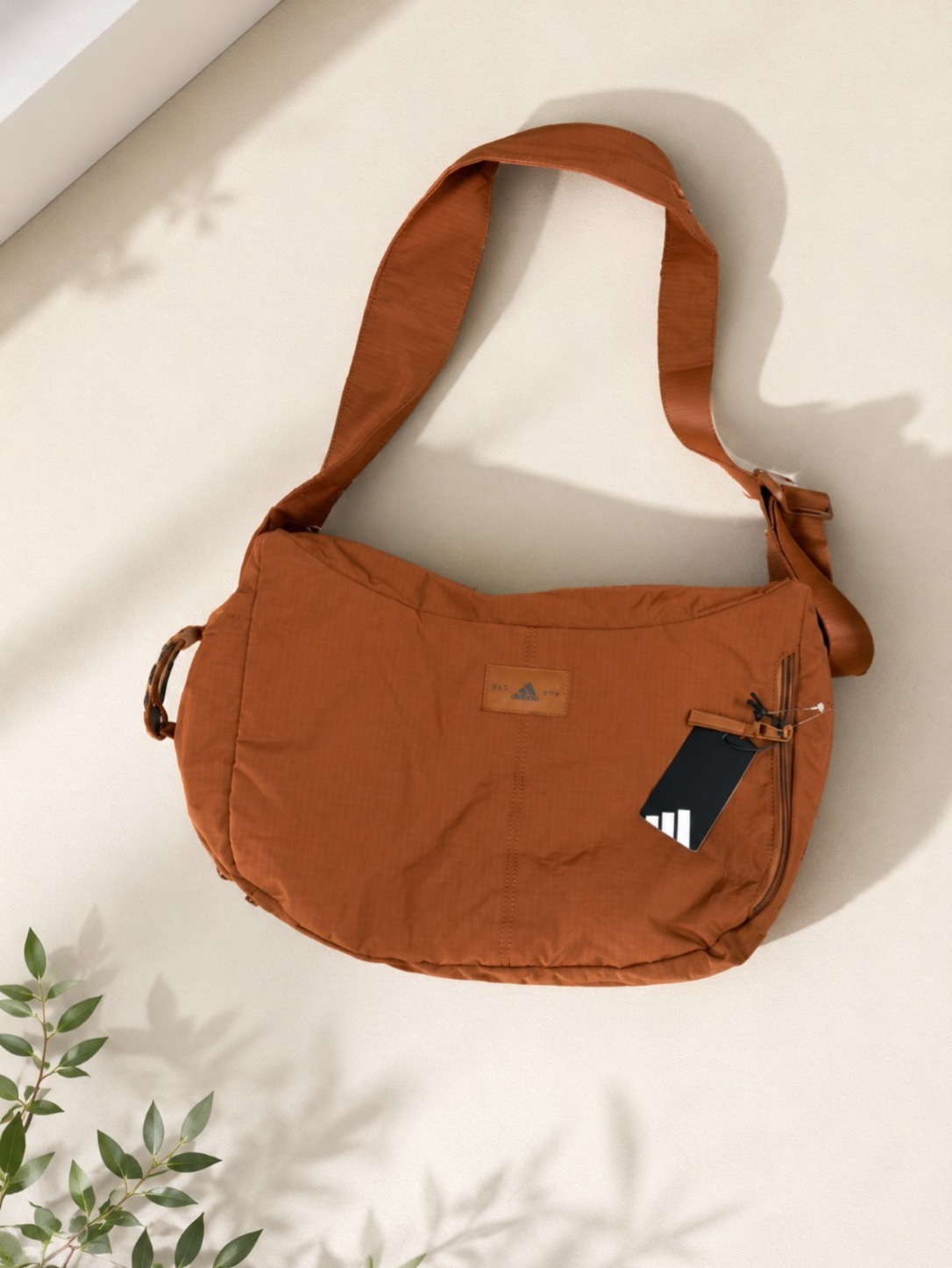 OBS515 Adidas Originals Crescent Crossbody 40X22cm