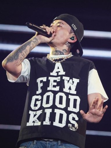 AFGK 馬思唯同款 復古插肩 斑駁做舊字母 短袖T A FEW GOOD KIDS