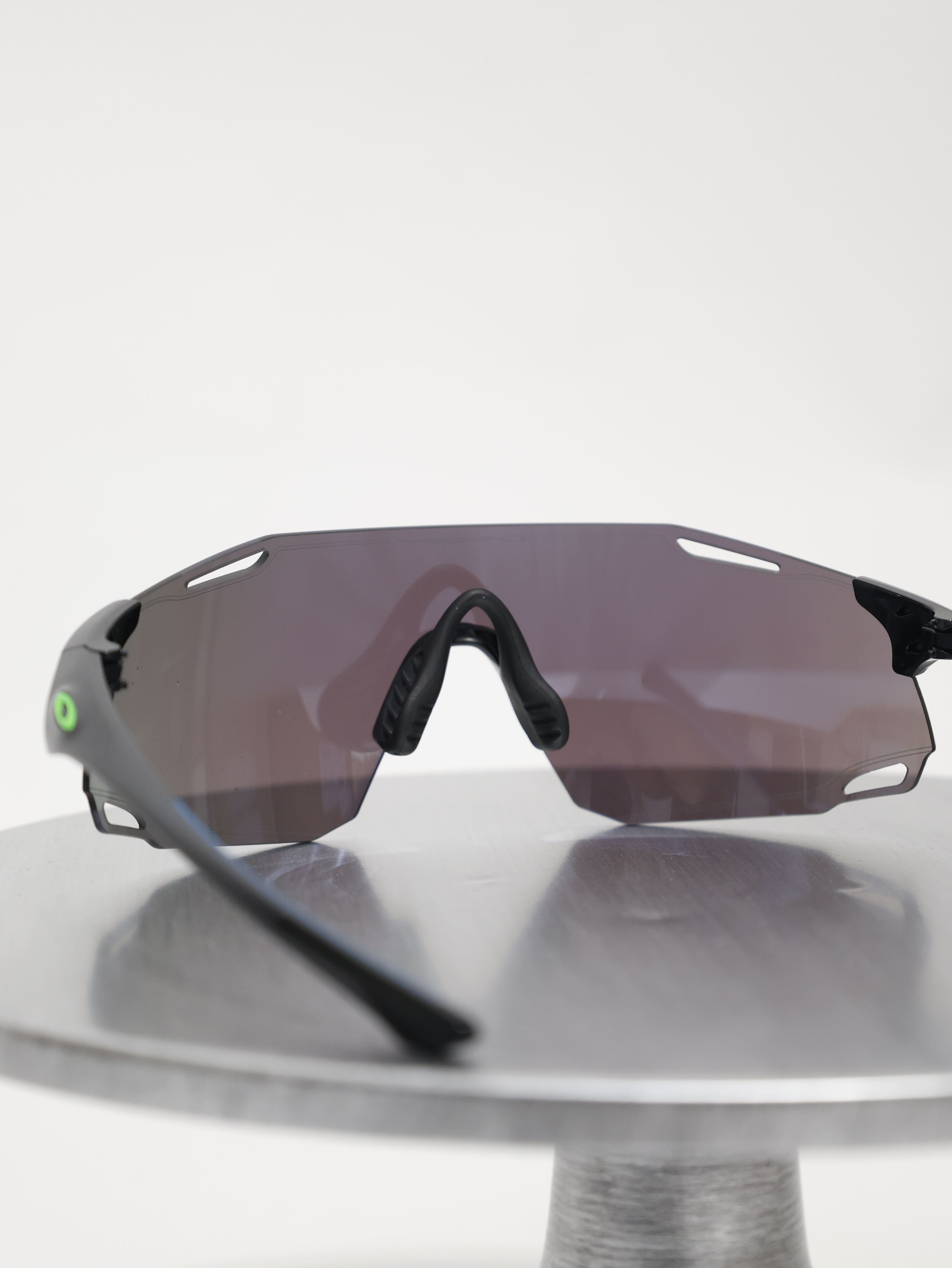 OAKLEY Cybr Dyno 太陽眼鏡 0OO9513D