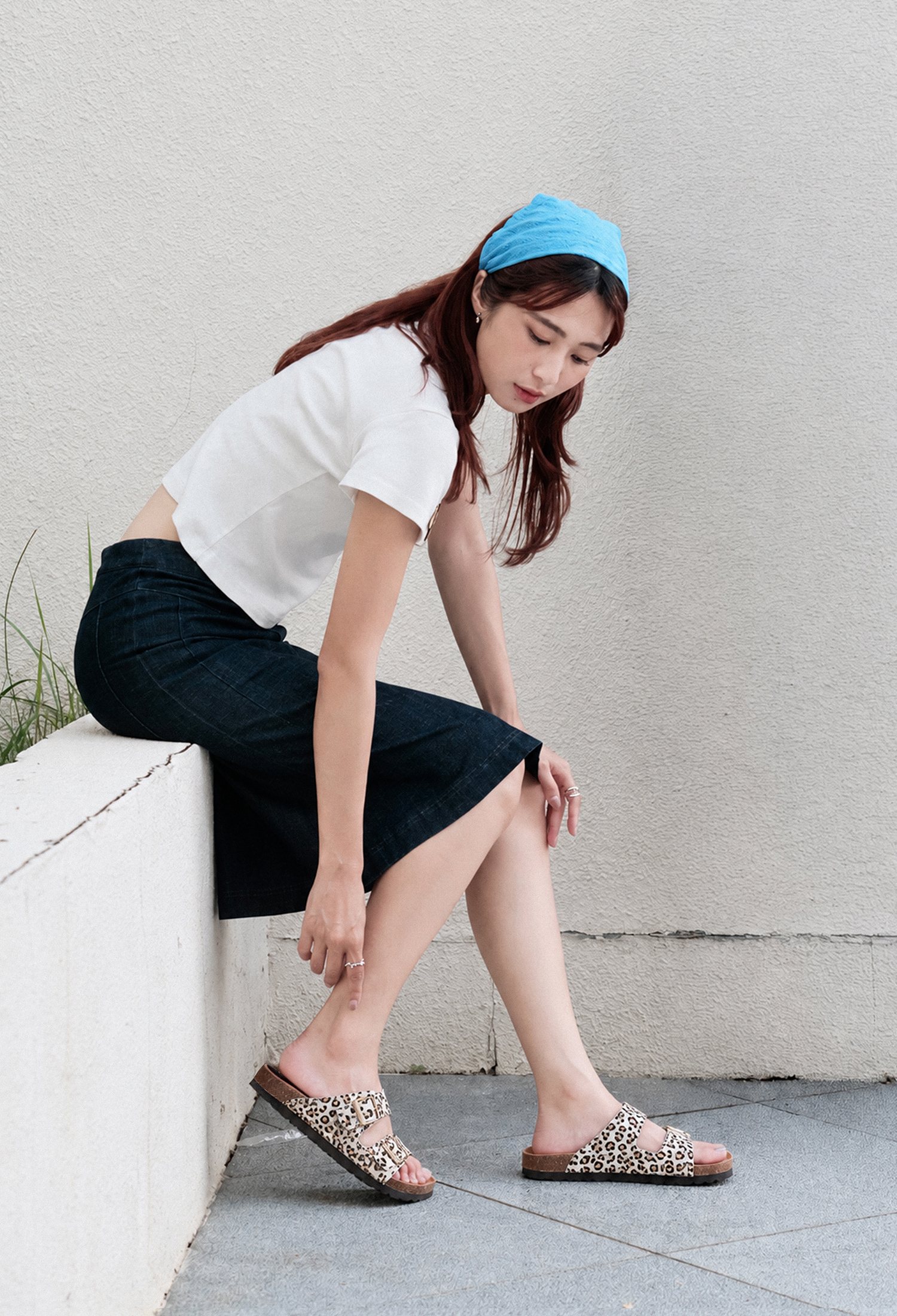 【女款】絨毛皮革雙帶涼拖 牛奶豹紋