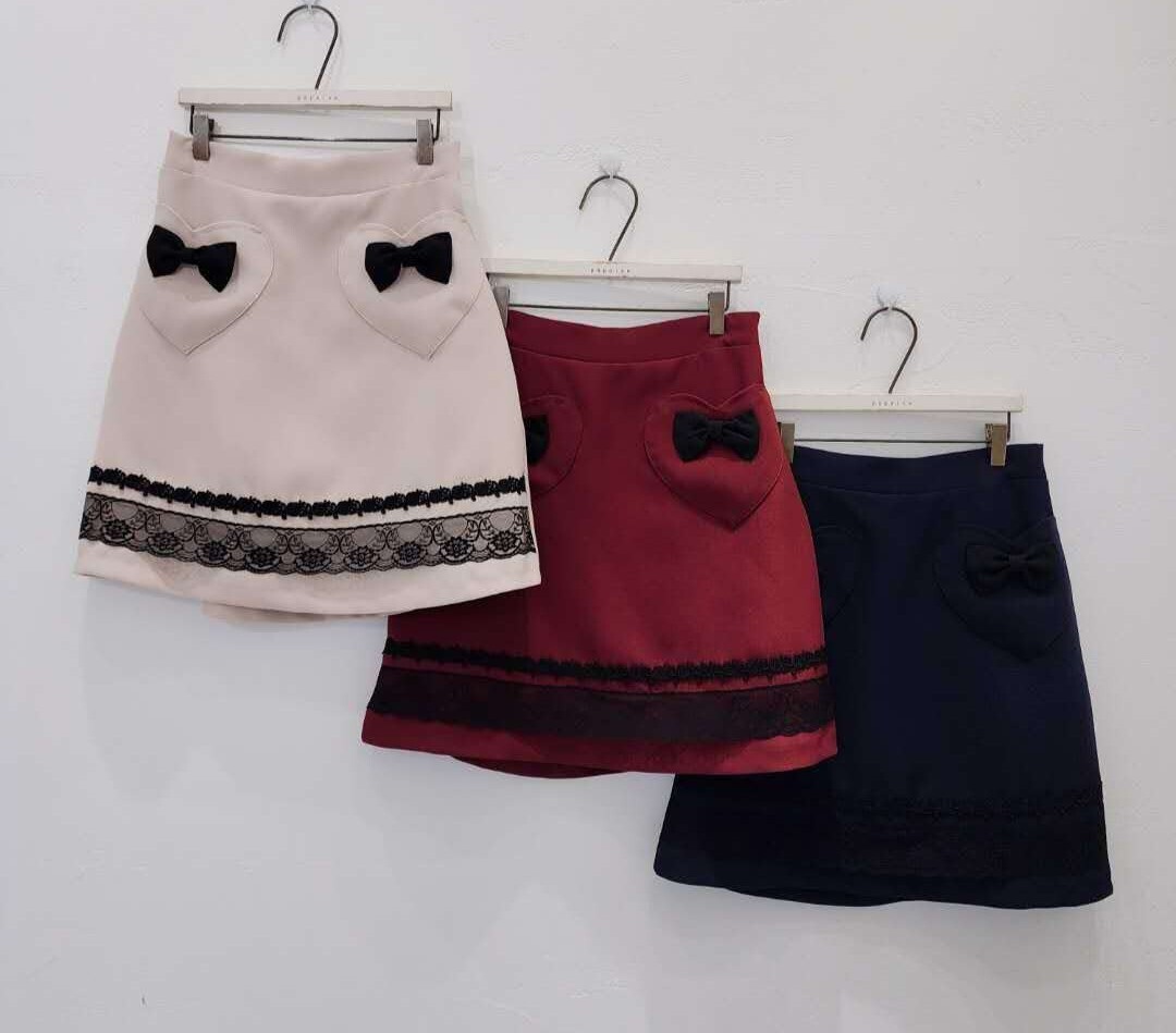 P35   裙褲 腰26-36 HIP42 長19 $419 (一口價)