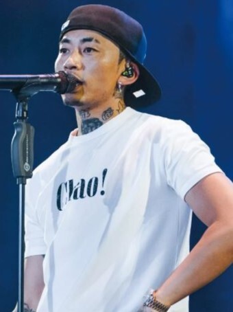 AFGK CHAO字母印花 水洗做舊 短袖T A FEW GOOD KIDS