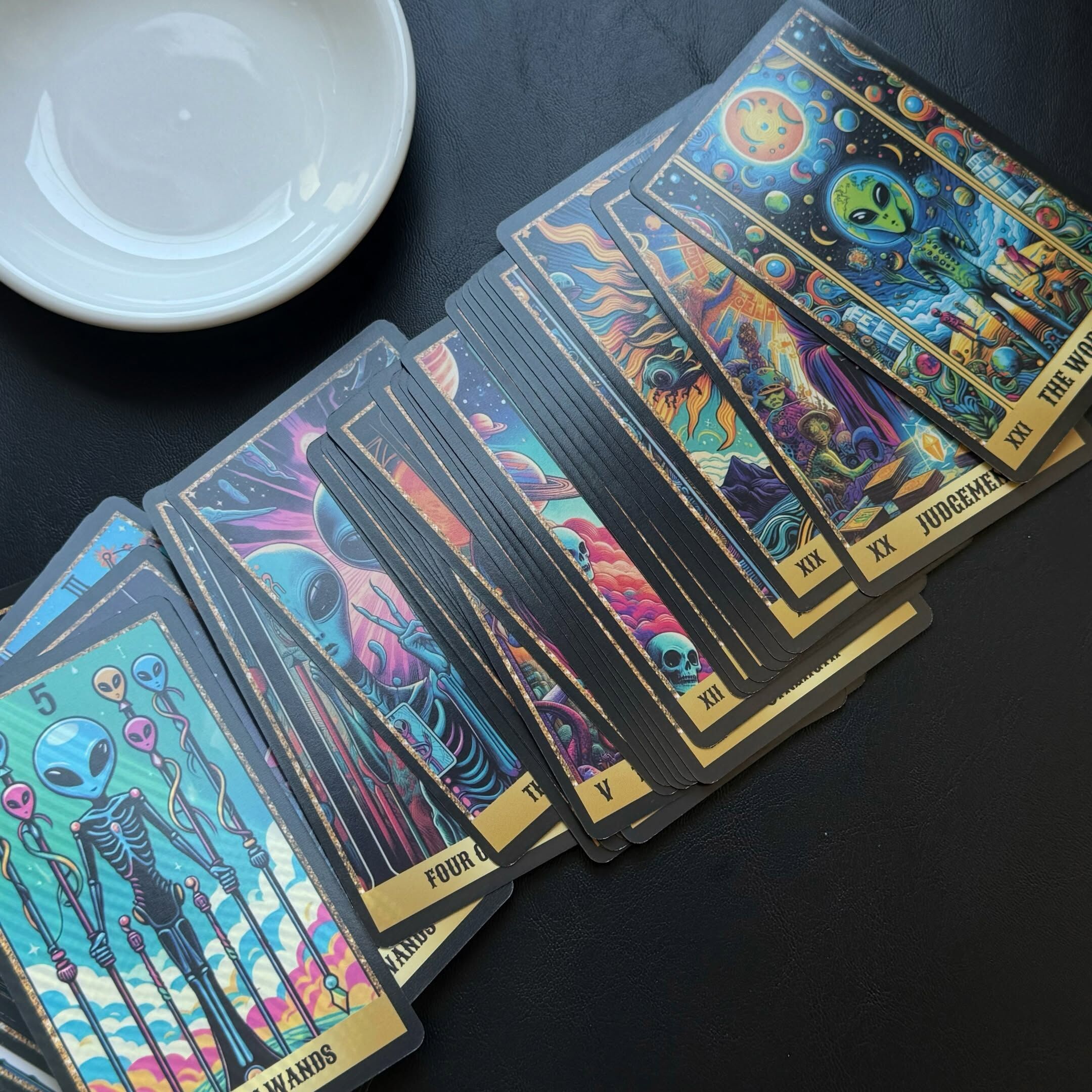 [原石]《Alien Tarot》 外星人塔羅牌