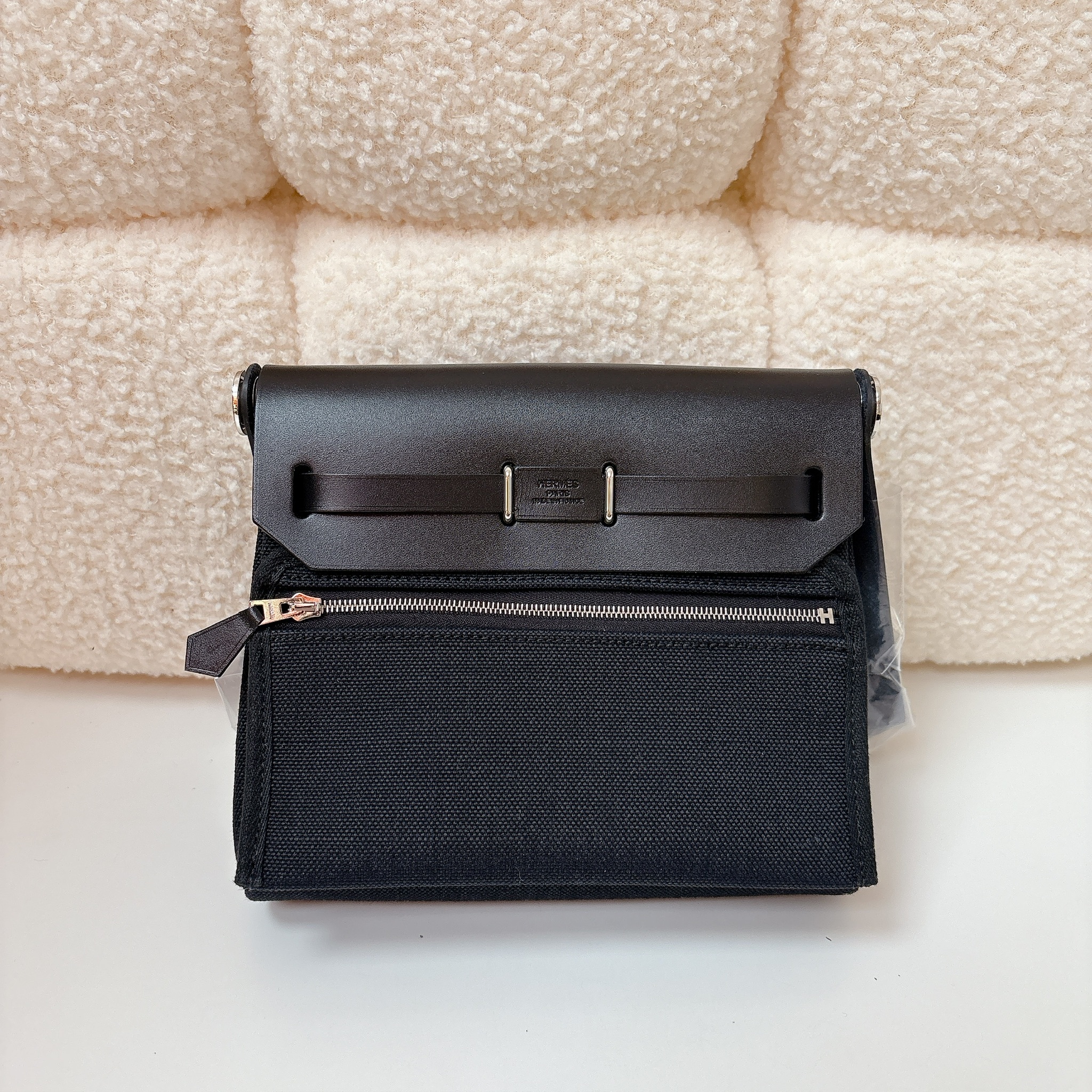 Herbag Zip 20 bag - Black / SHW