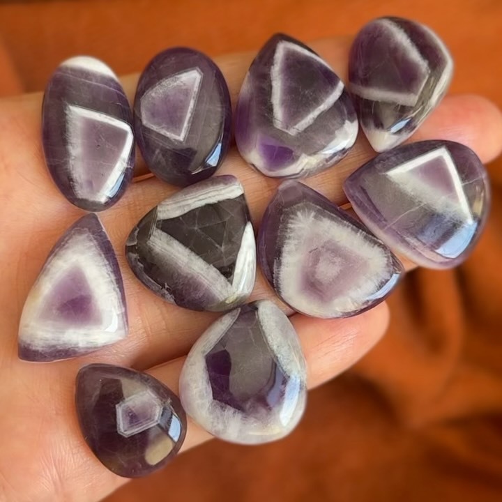 [原石] 夢幻紫水晶 水晶蛋面 水晶墜面