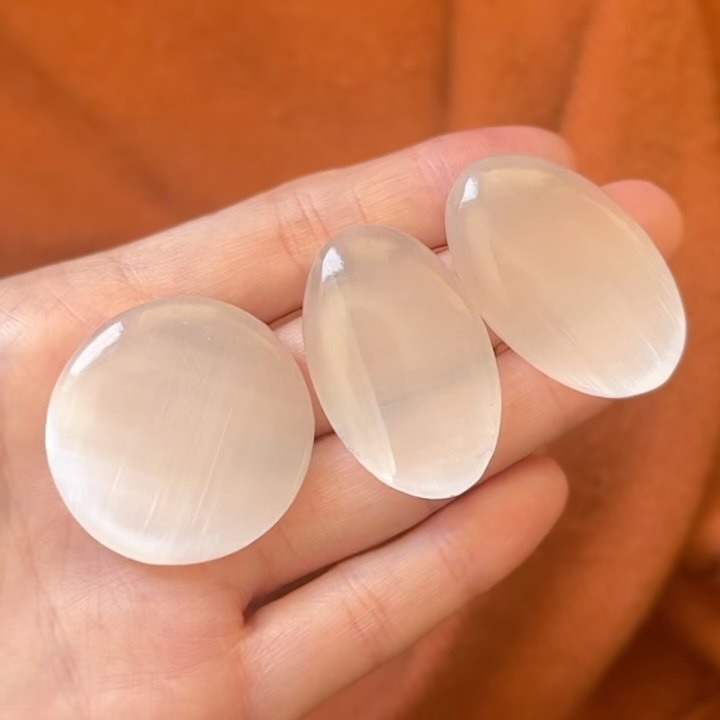 [原石] 透石膏 水晶蛋面