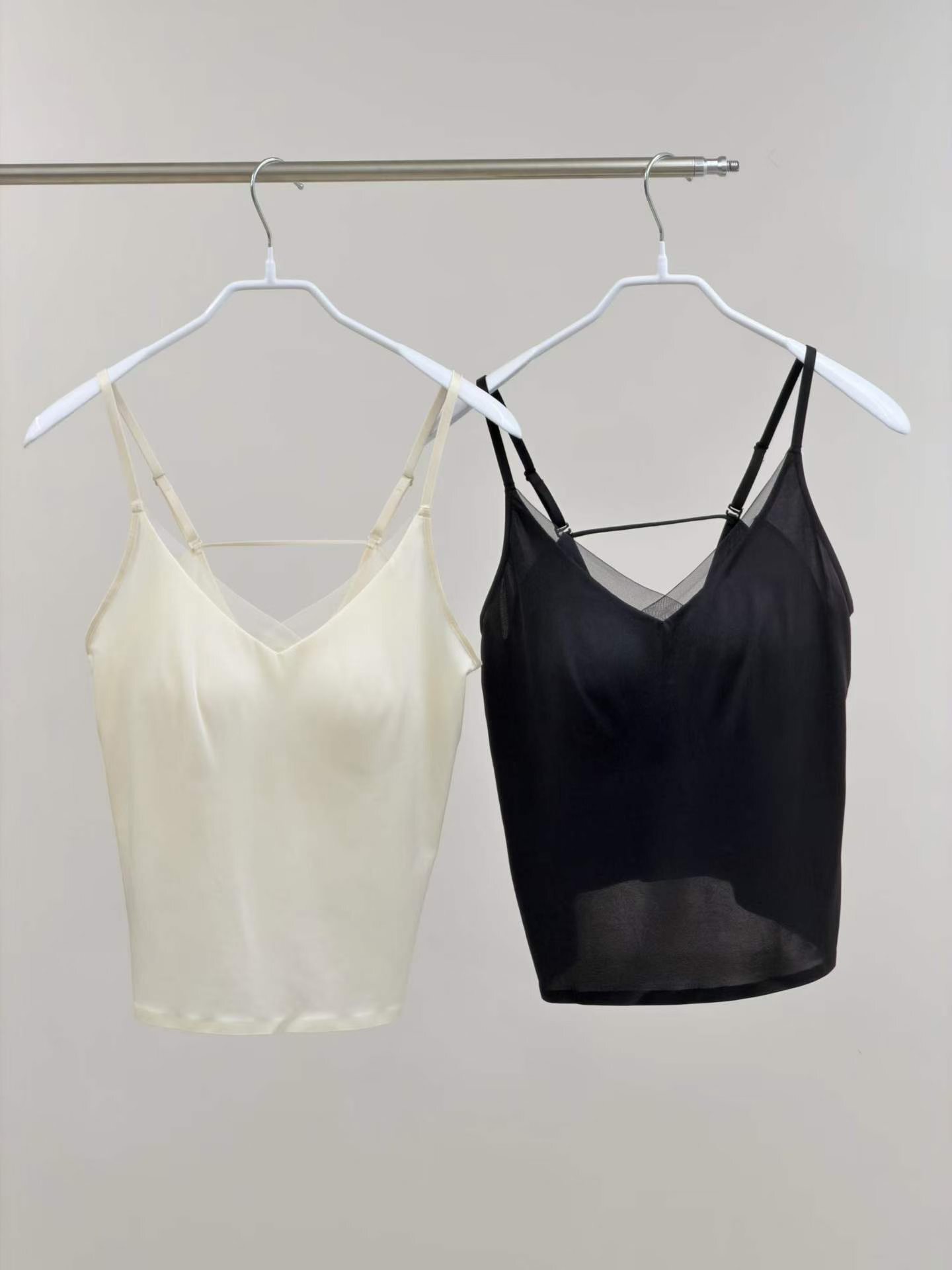 SA2618 Lace silk bra top