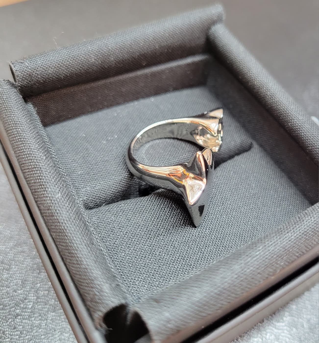 CHANEL ABH476 RING SLIVER STAR/CC LOGO SIZE 54