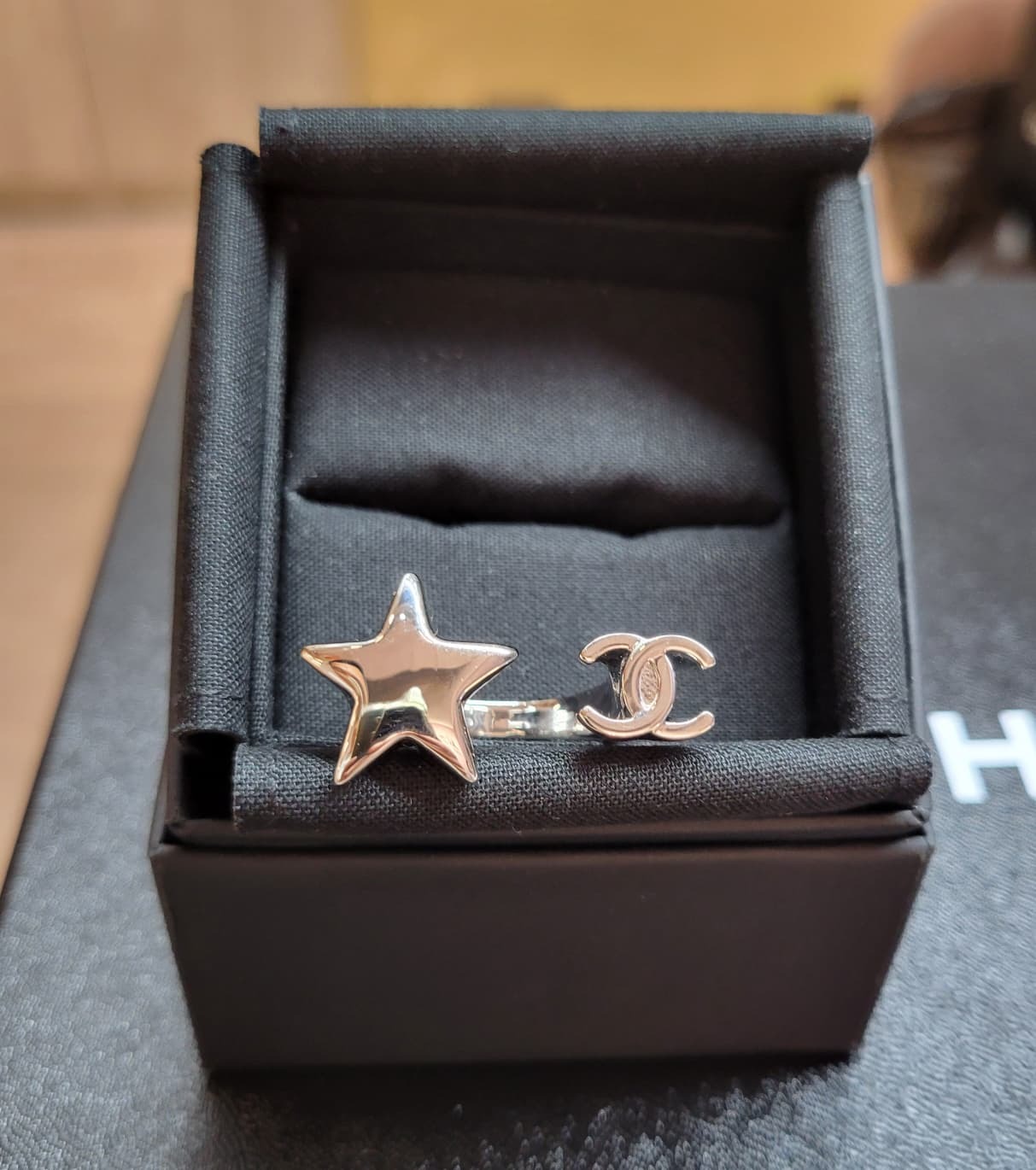 CHANEL ABH476 RING SLIVER STAR/CC LOGO SIZE 54
