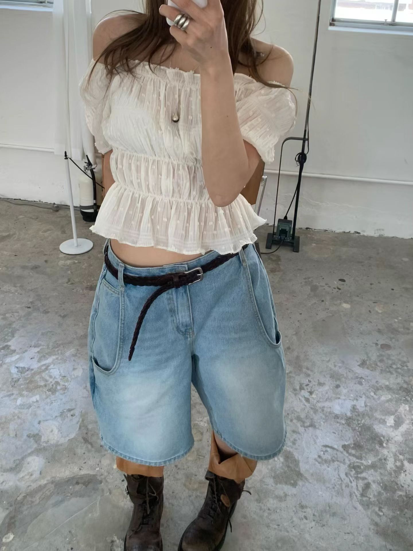 WW2663 Big Pocket Jorts