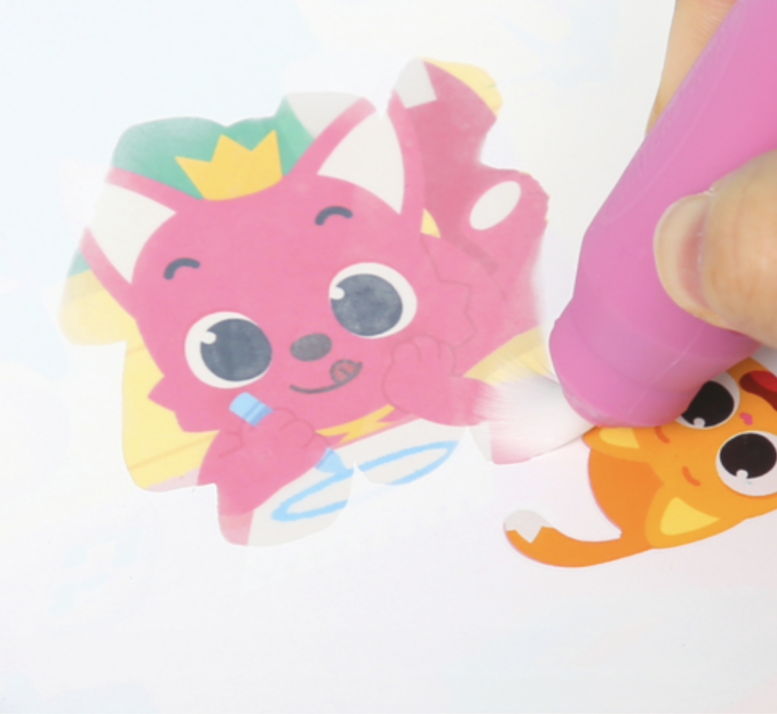 Pinkfong x Baby Shark 神奇水畫册