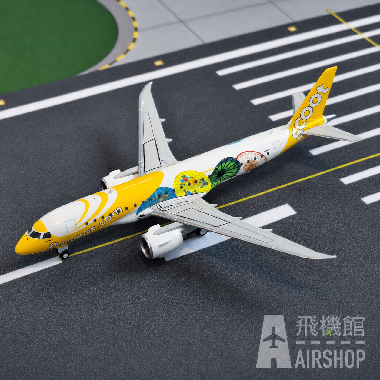 JC wings 1/400 酷航 Embraer E190-E2 60週年紀念彩繪