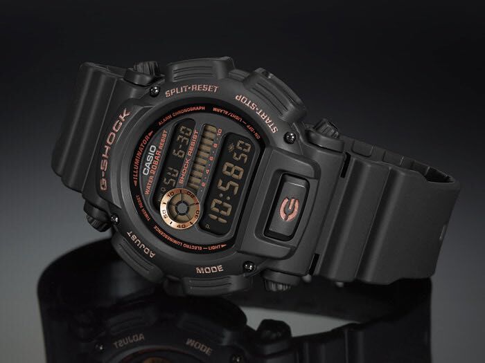 Casio G-Shock DW-9052GBX-1A4 黑 玫瑰金 經典 手錶 (香港行貨)