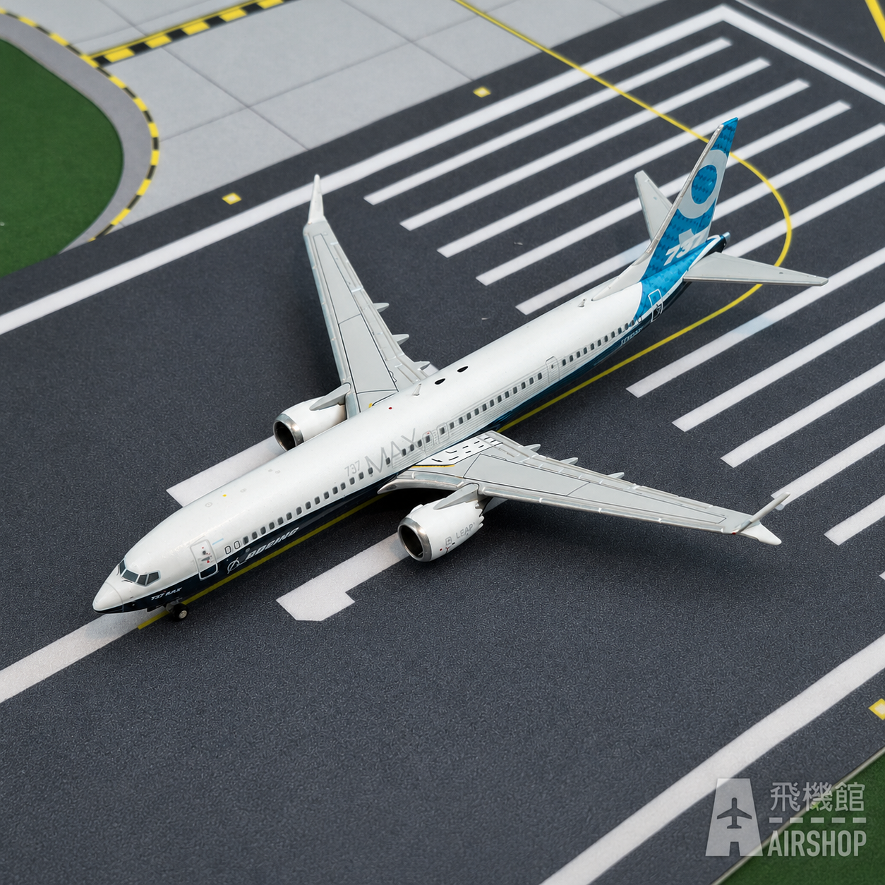 JC wings 1/400  波音737 MAX9 N7379E 波音原廠塗裝