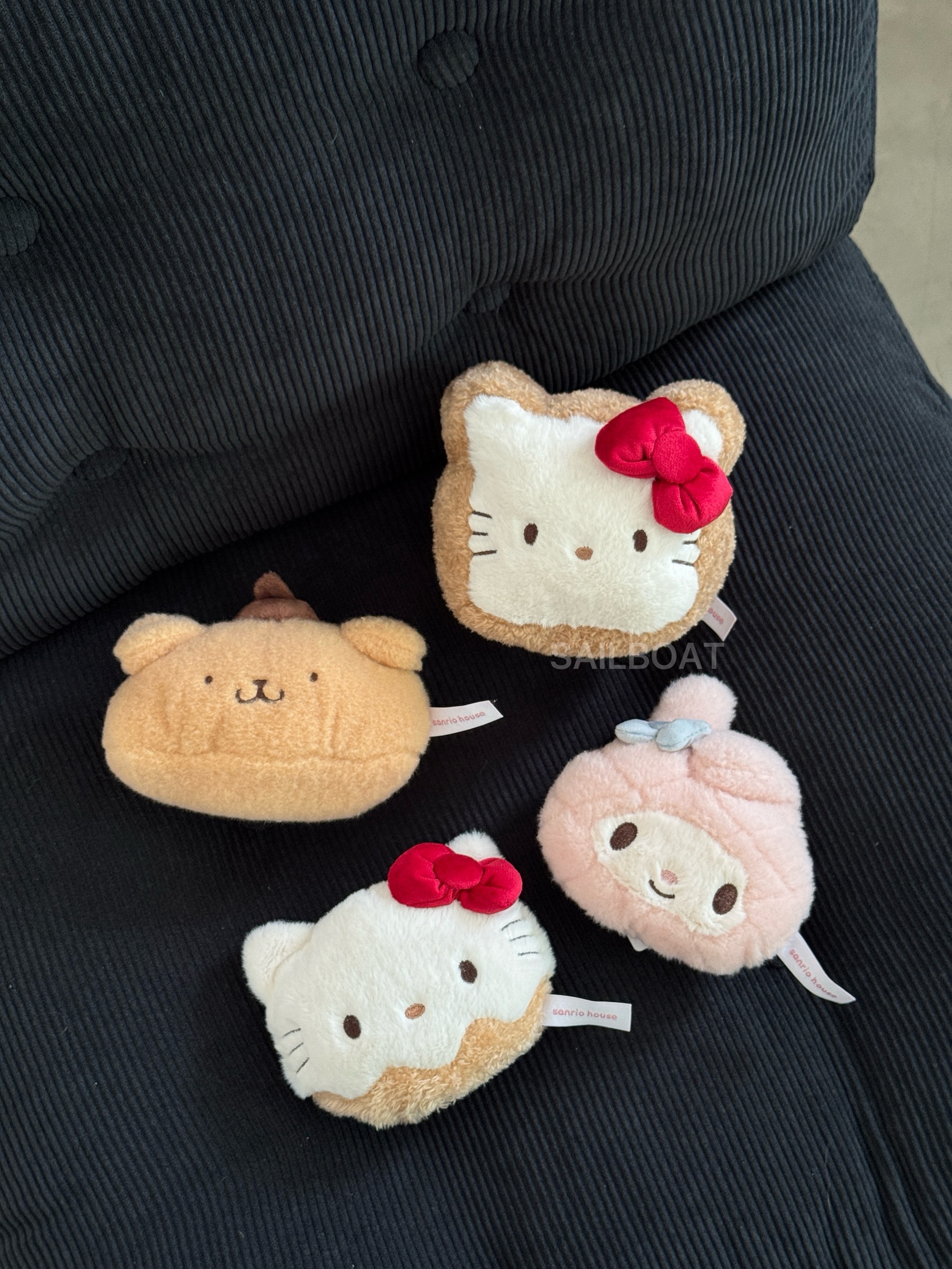 #預購 🇯🇵日本新宿限定 三麗鷗 HELLO KITCHEN 麵包造型 大頭娃娃 Sanrio House