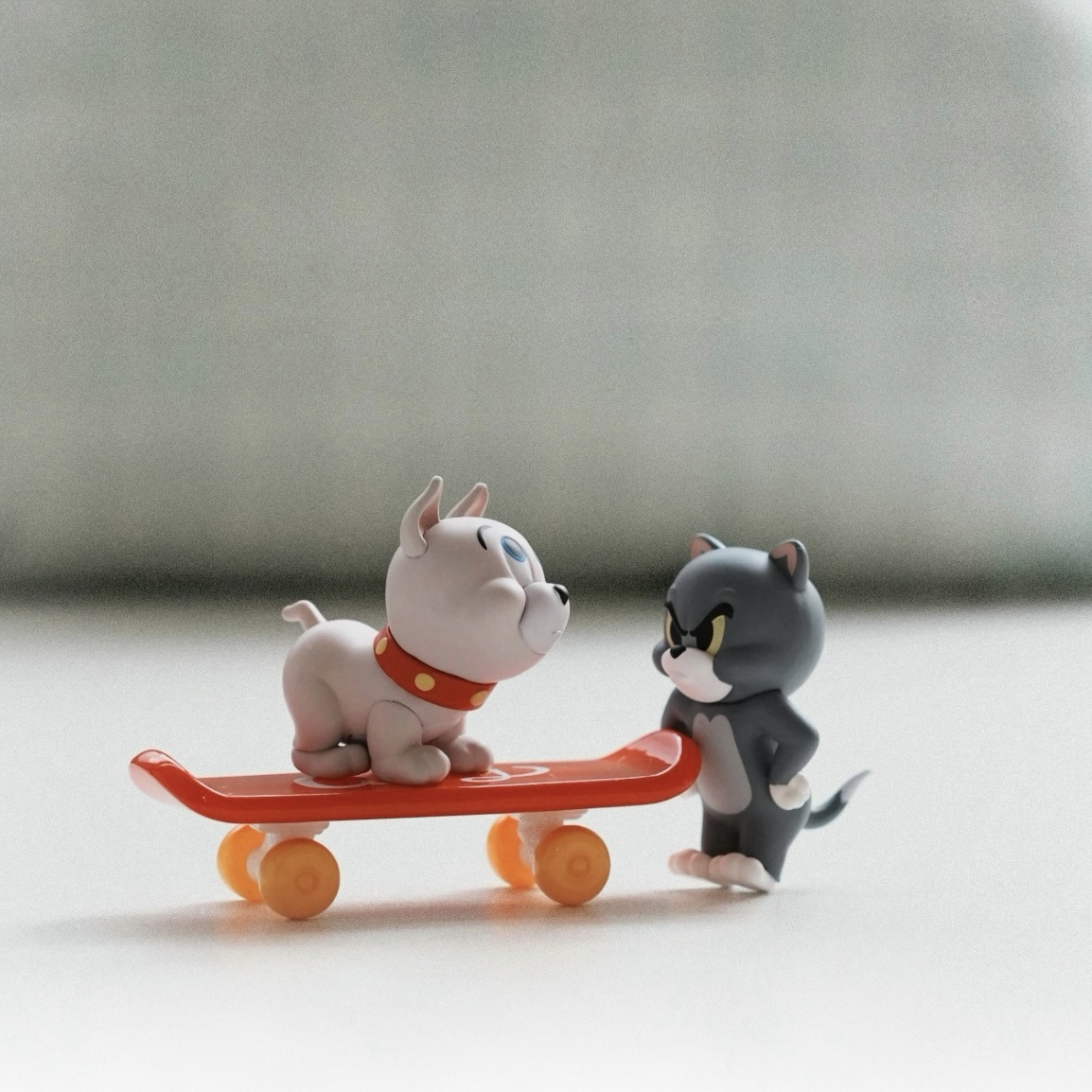 （預購）Tom&Jerry 正版Minime系列迷你公仔盲袋 桌上公仔