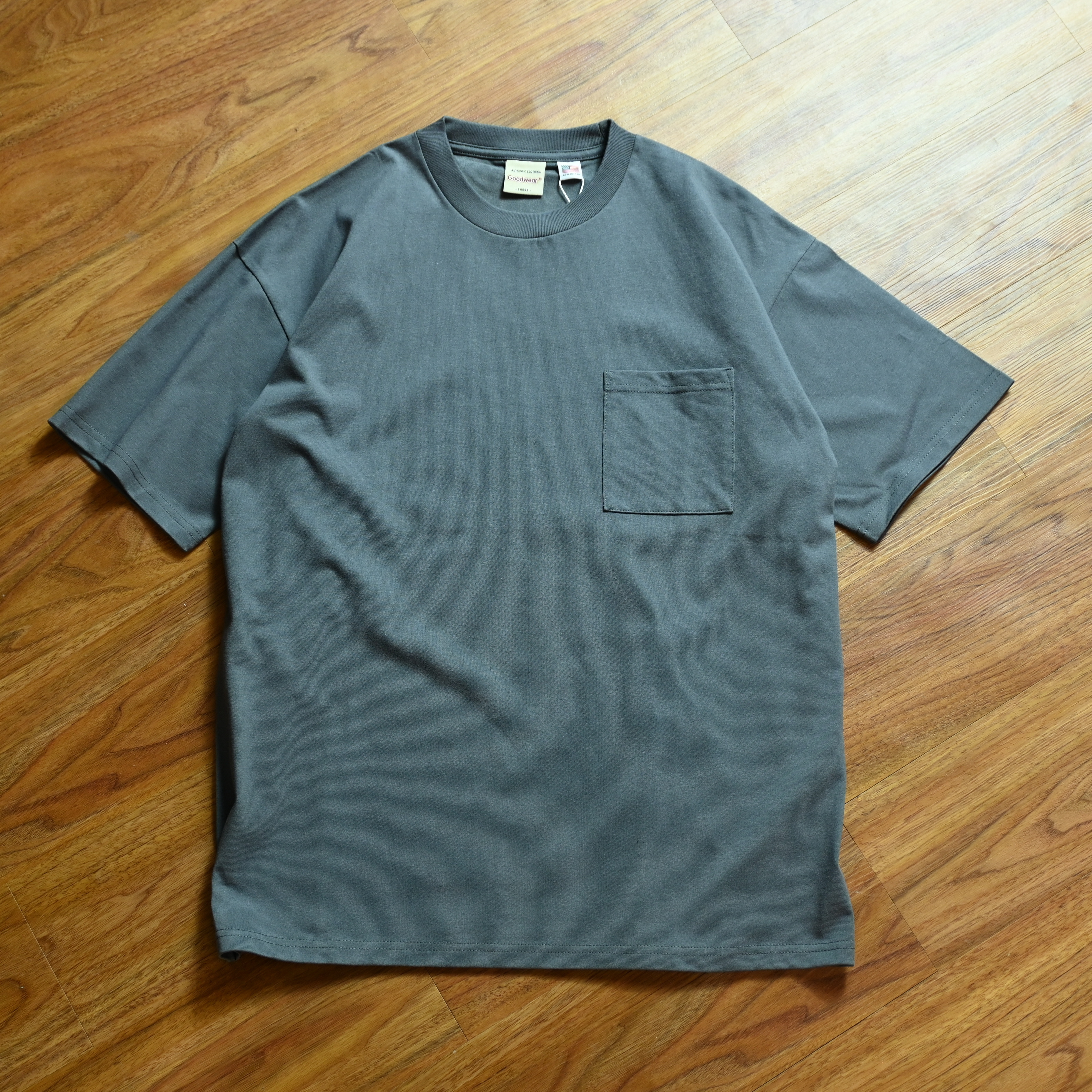 Goodwear Japan USA Cotton QuicK Dry Big Pocket Tee