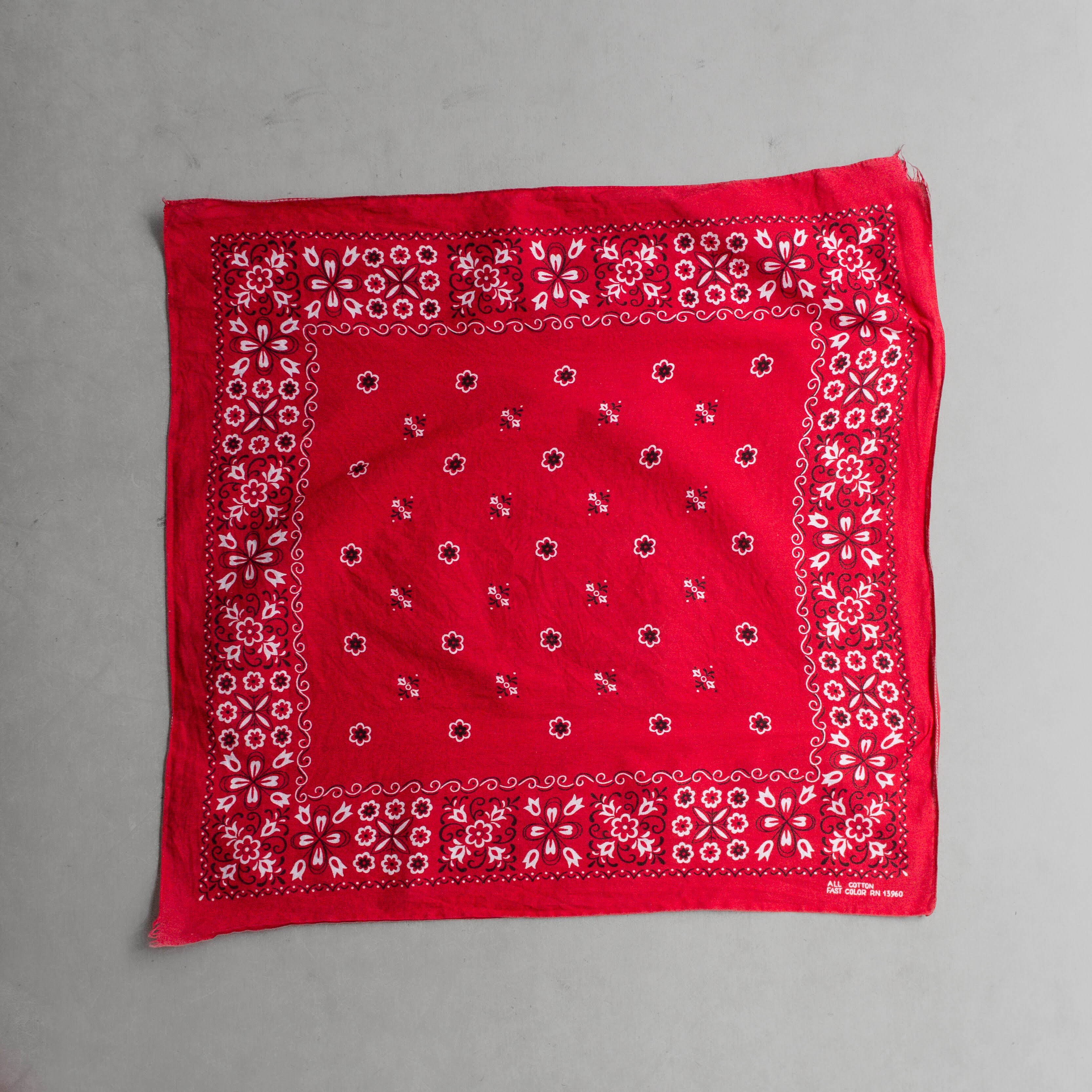 60-70S PARIS ACCESSORIES BANDANA 美國製 純棉 紅色 領巾 方巾 H