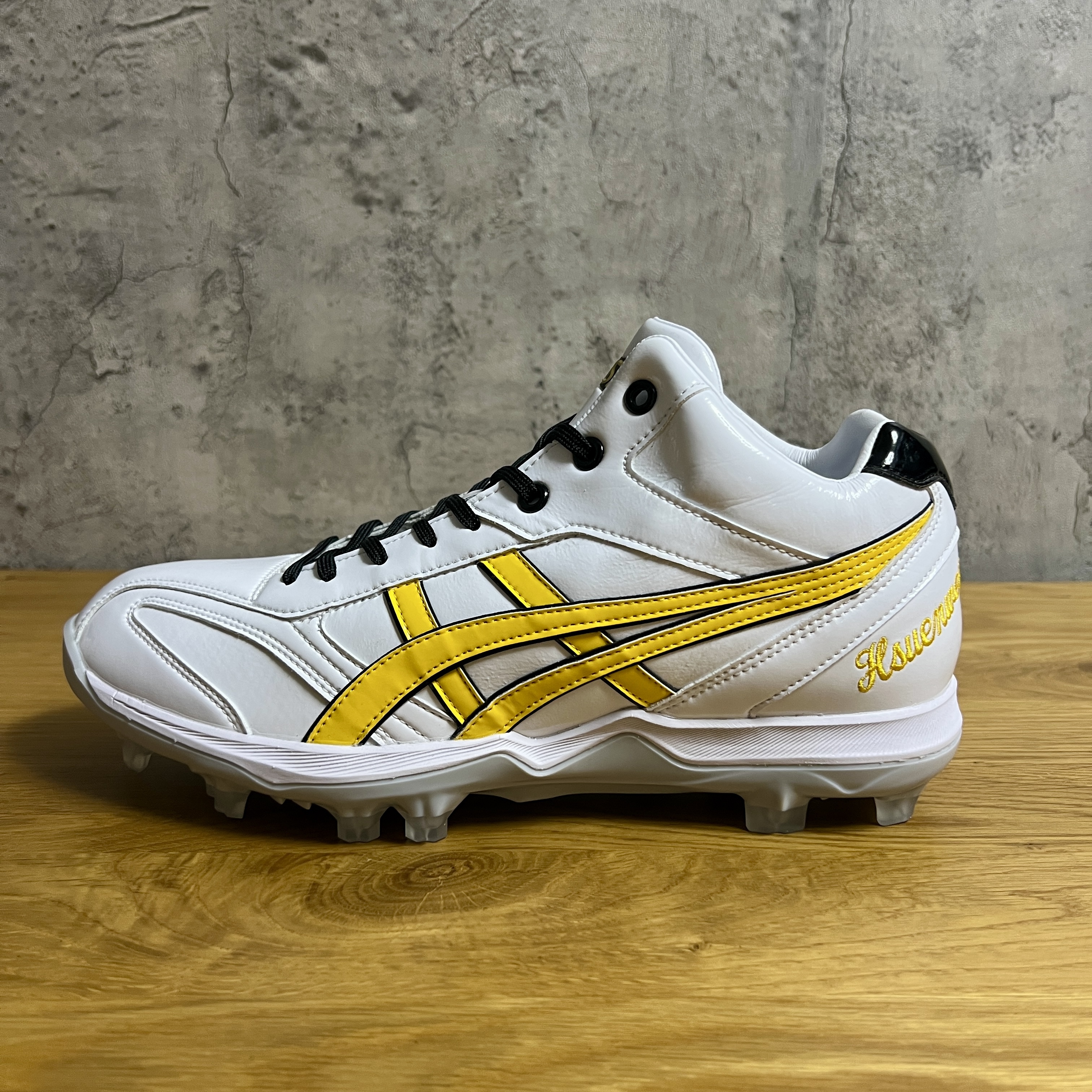 【照片分享】ASICS GOLD STAGE Spike B1F011