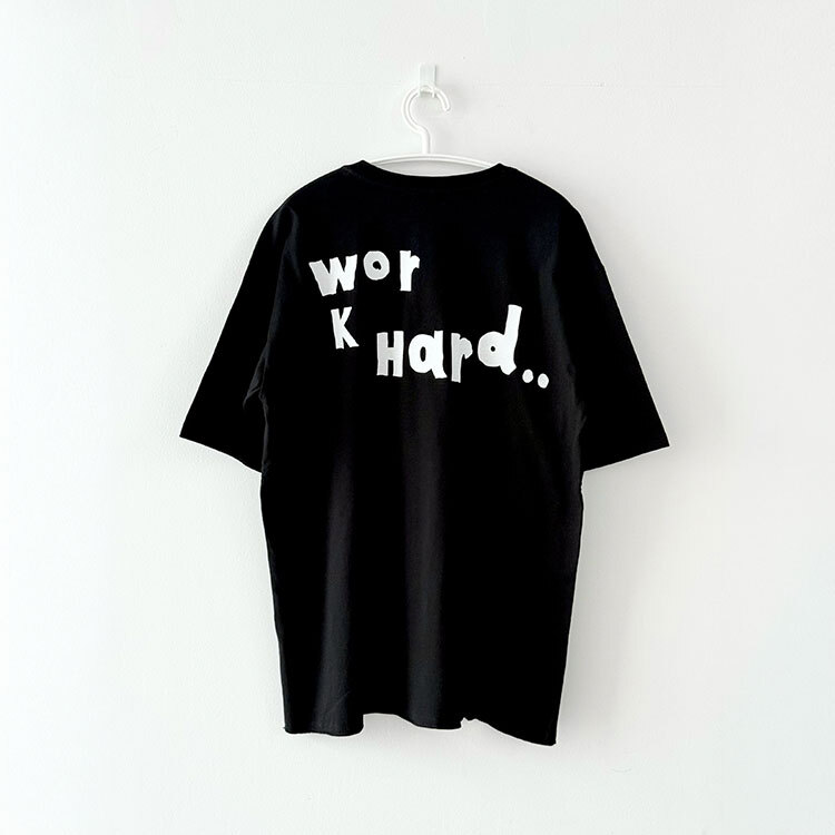 韓國 INAPSQUARE 黑白童趣塗鴉踢 WORK HARD BOLD 黑