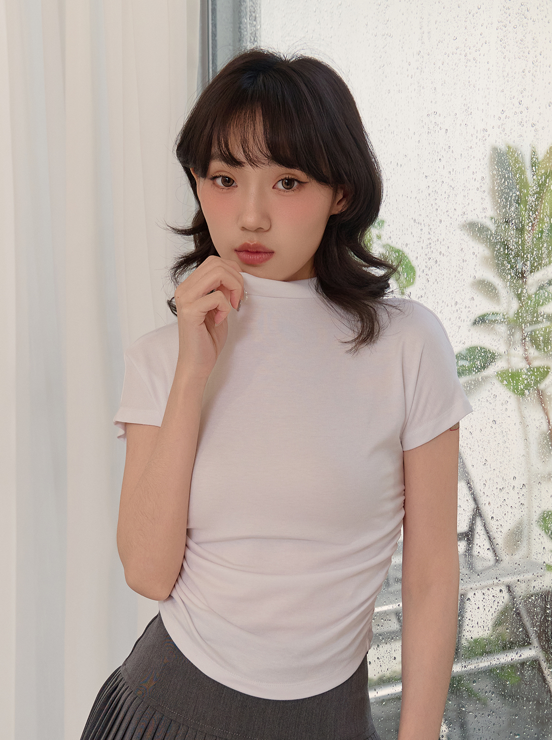 高領側抓皺連袖上衣