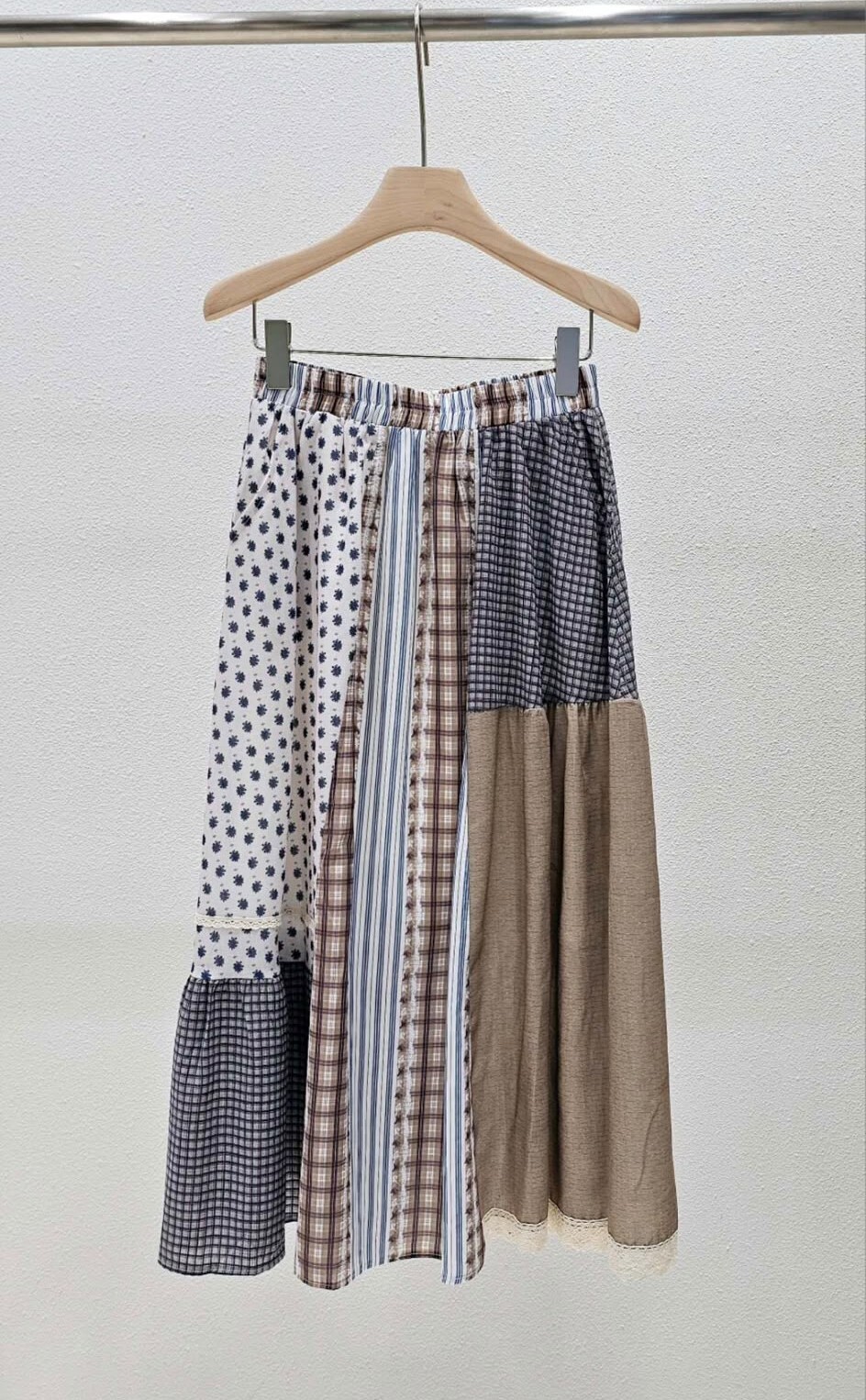 W61 有口袋 腰25-40 HIP42 長33 $399