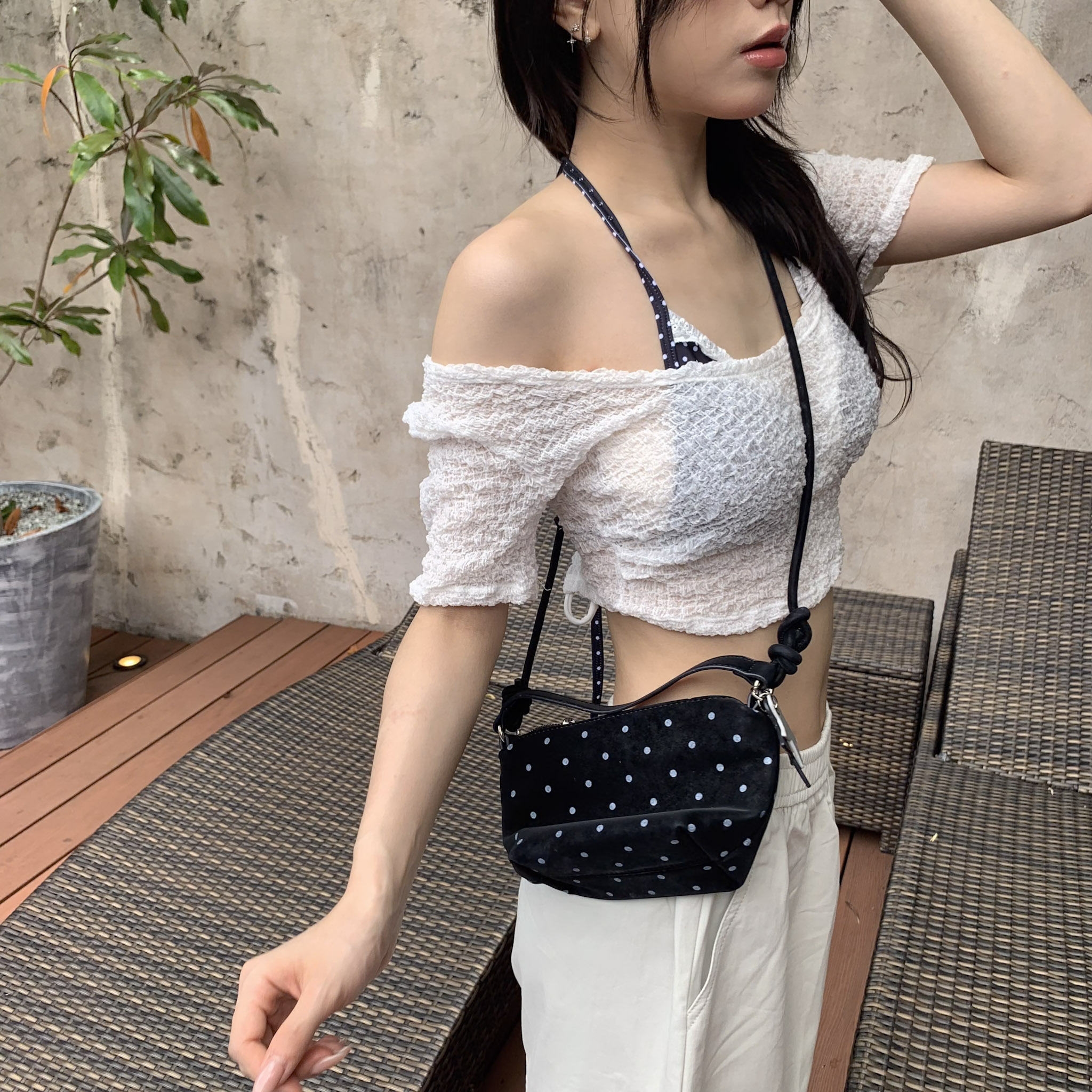 ISA_小小的主角 無法拒絕的波點斜背小包_65064
