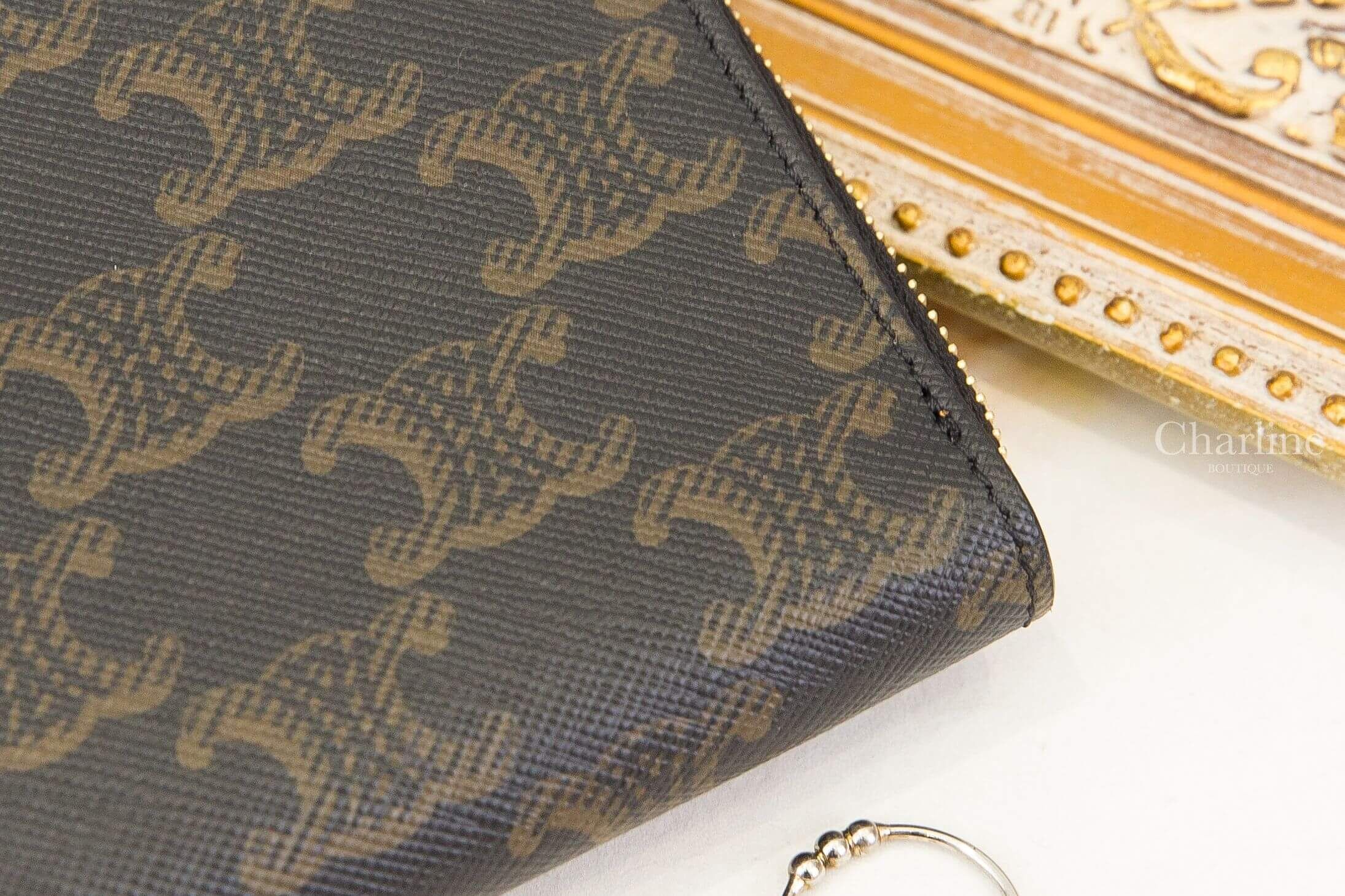 Celine Flat Zipped Wallet Triomphe Stamp In Triomphe Canvas And Calfskin 棕褐色凱旋門老花帆布拼咖啡色小牛皮拉鍊方形零錢包