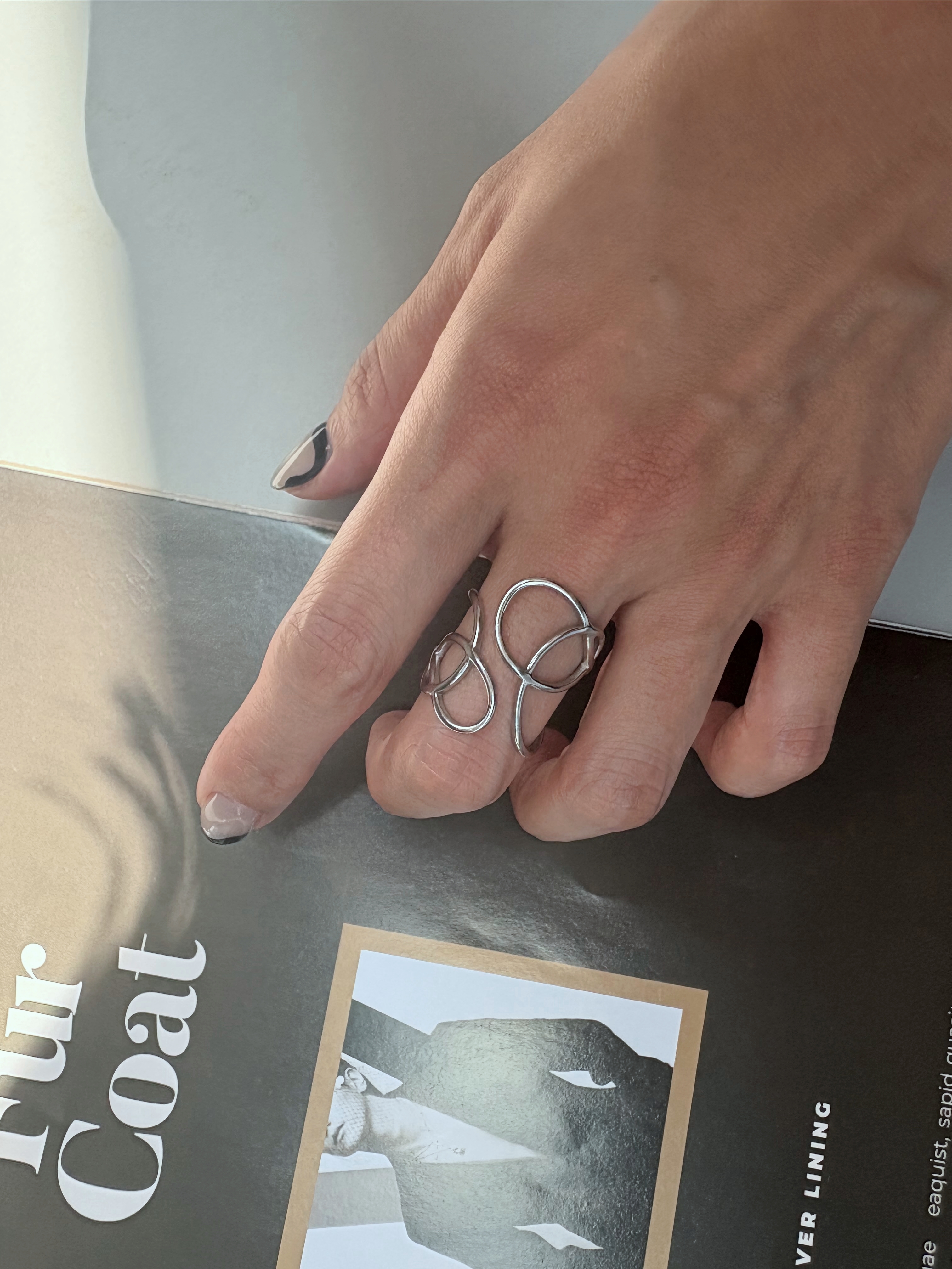 loop art ring